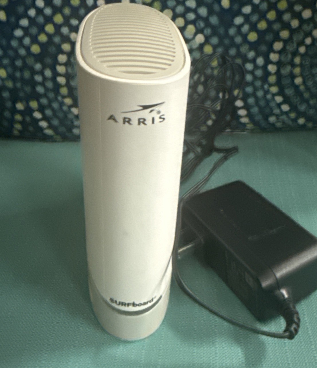 ARRIS Surfboard S33 V2 DOCSIS 3.1 Multi‑Gig Cable Modem – 2.5Gbps Port