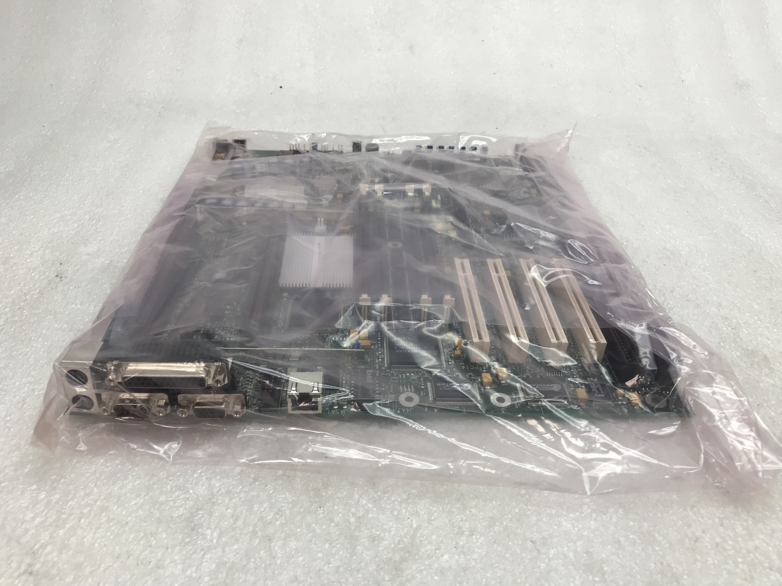 Intel N440BX Dual-CPU Chipset-Intel 440BX 1Gb PC100 SDRAM Server Motherboard