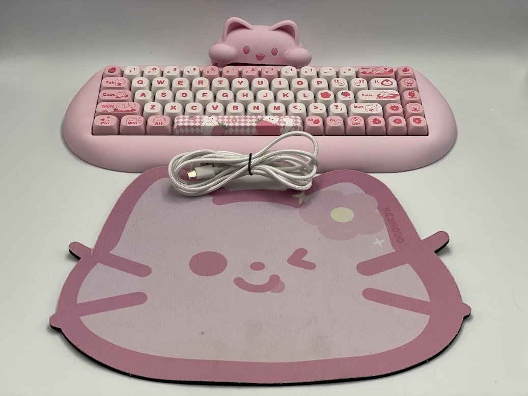 Yunzii C68 Wireless Mechanical Keyboard - Pink