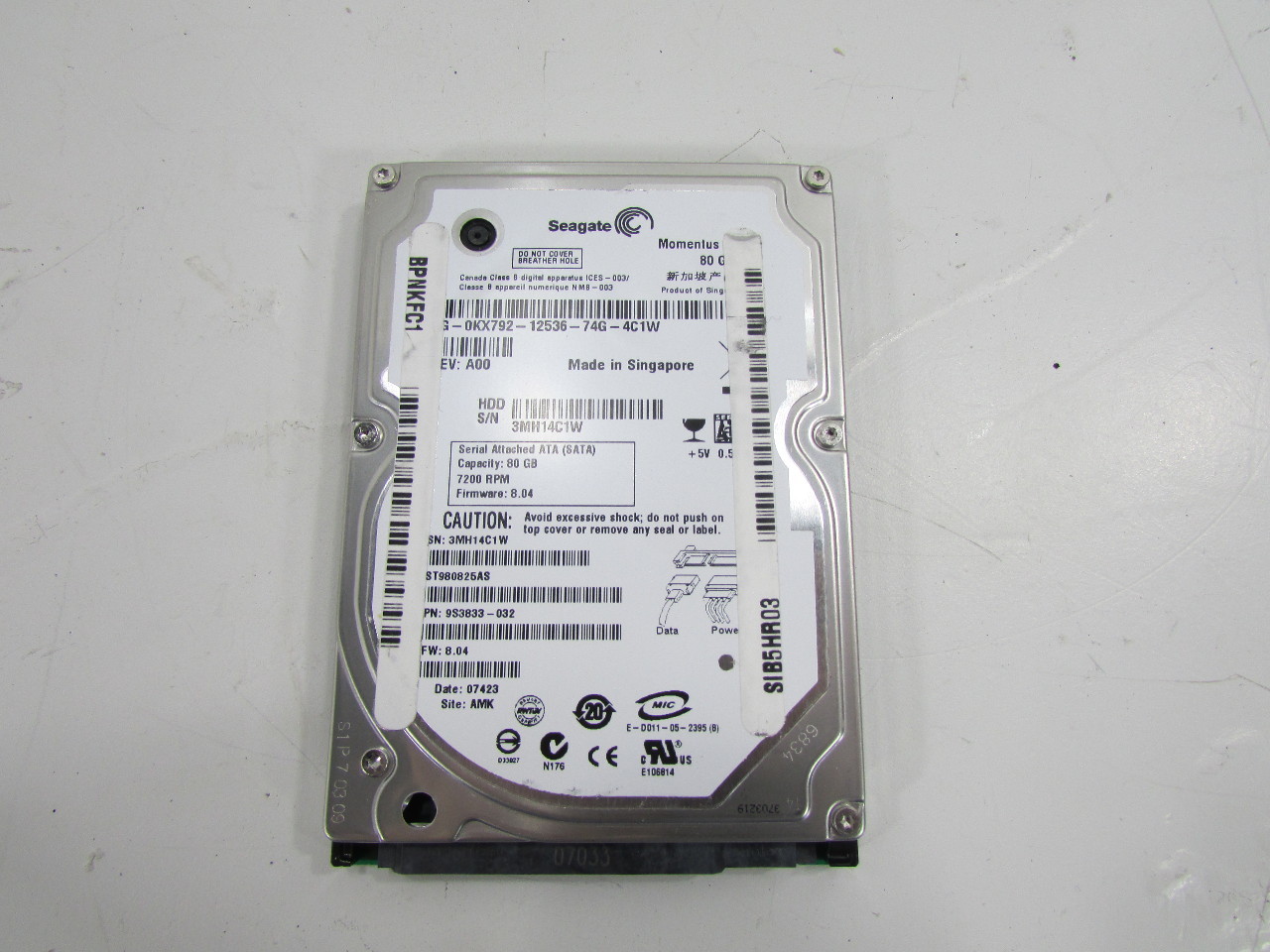 SEAGATE MOMENTUS HARD DRIVE 80GB