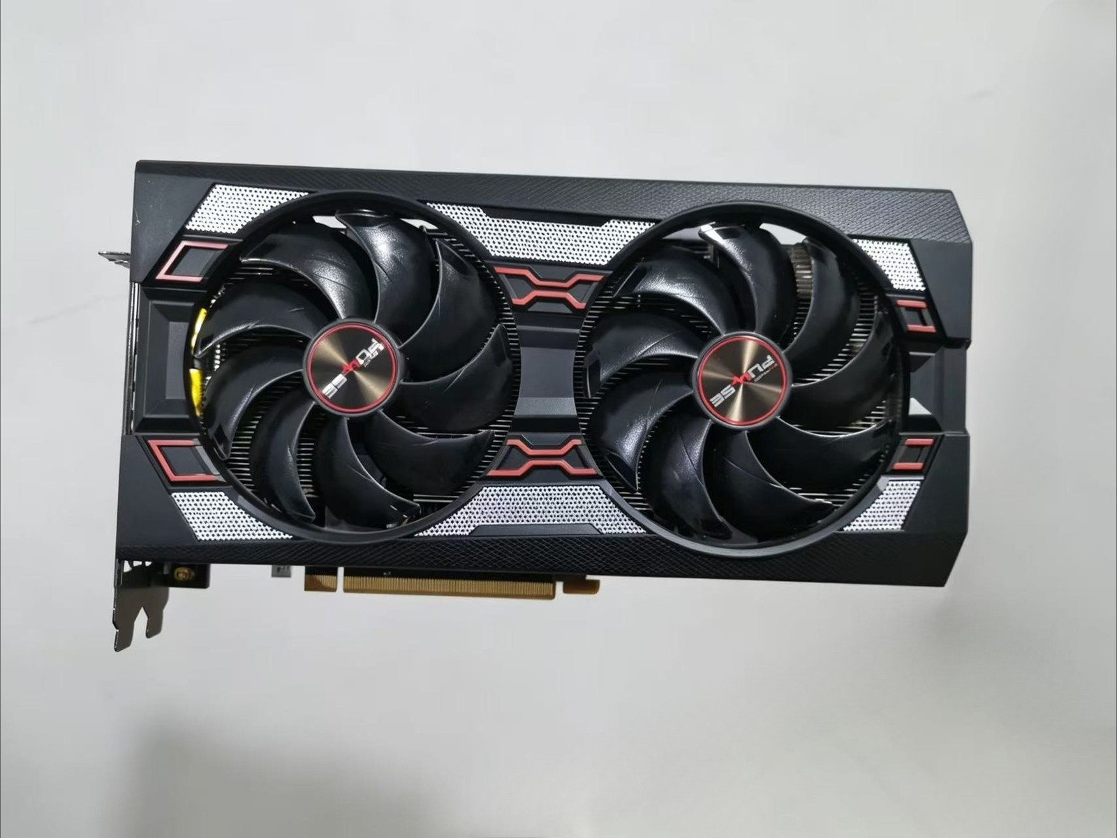 Sapphire PULSE Radeon RX 5600 XT 6GB GDDR6 AMD Graphics Card GPU 6G 11296-01-20G