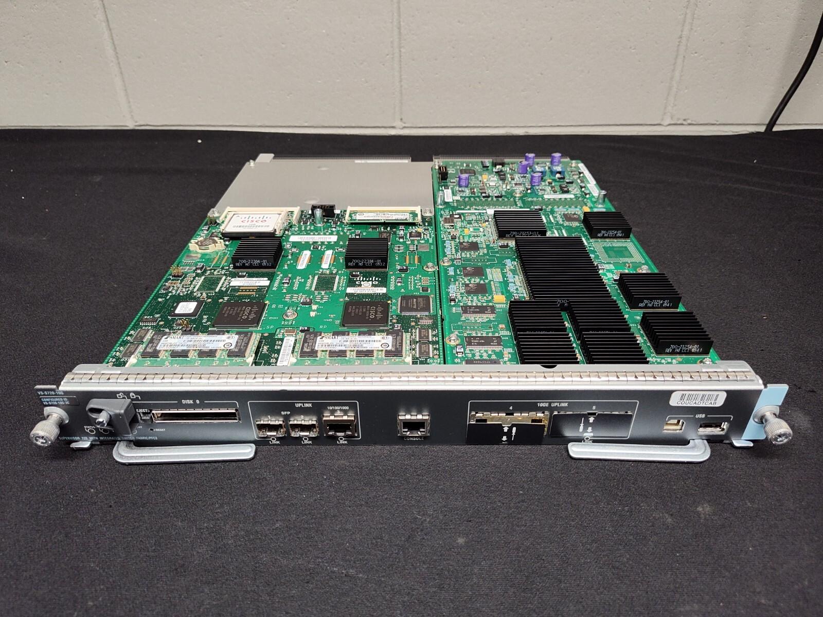 Cisco Supervisor Engine 720 w/Integrated Switch Fabric/PFC3 (VS-S720-10G)