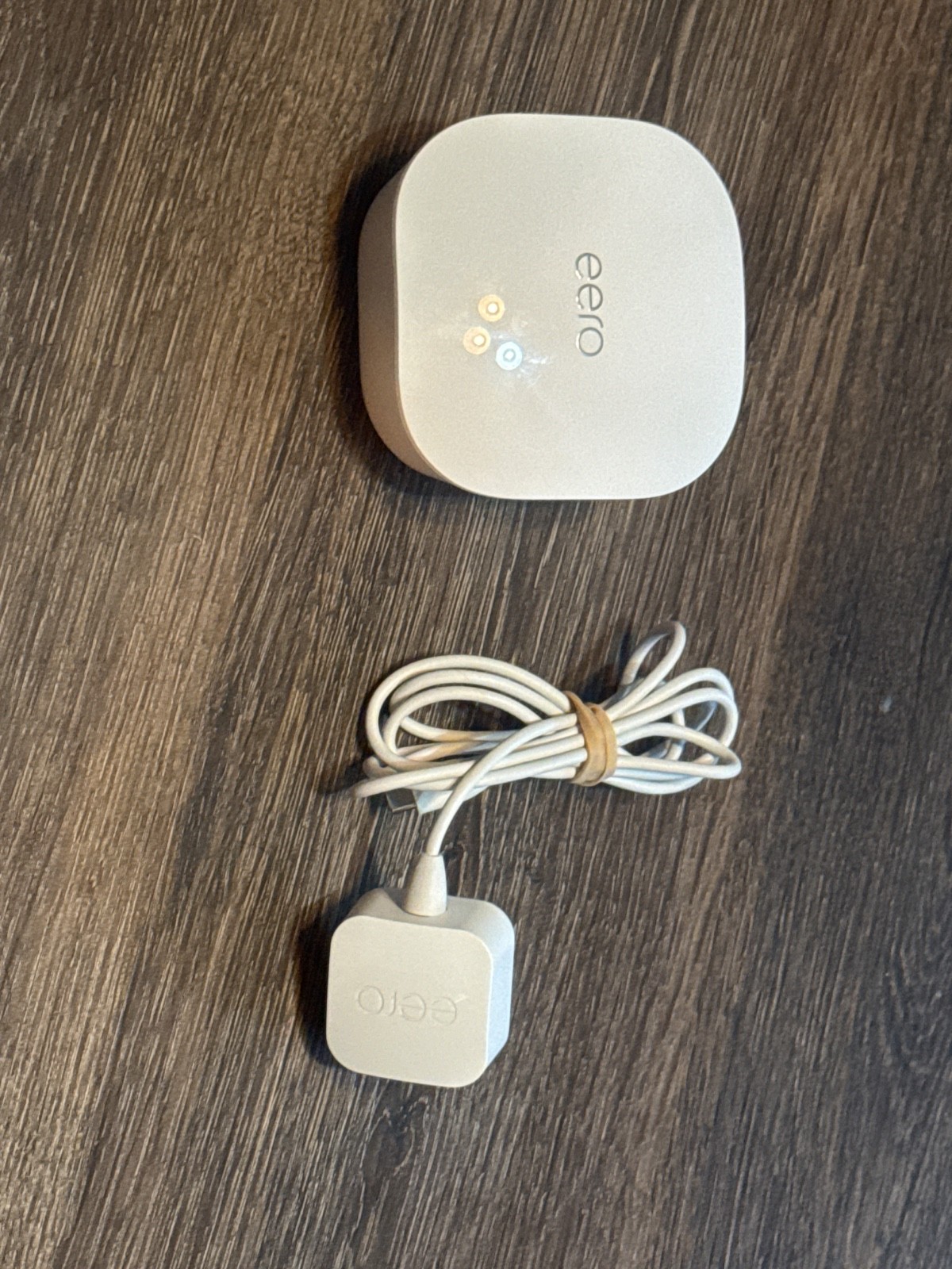eero 1200Mbps 2 Ports Dual Band Mesh Router (J010111)