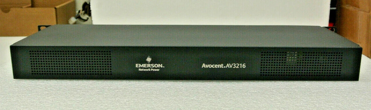 EMERSON AVOCENT AV3216 16PORT AUTOVIEW 520-987-501 KVM SWITCH +6 AVOC.-USB USB M