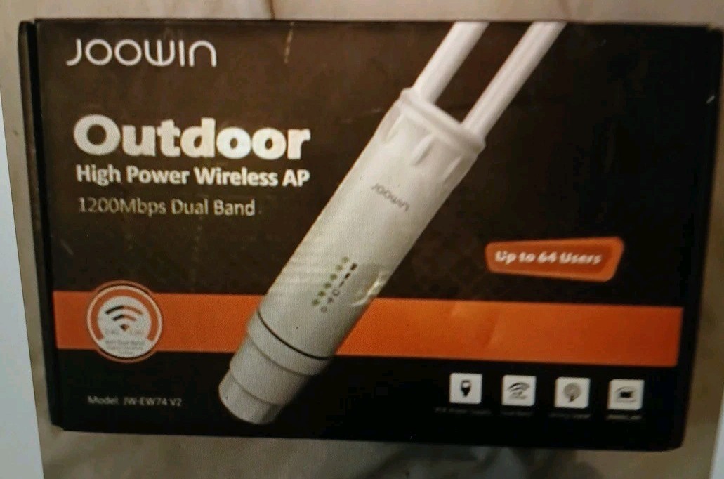 Outdoor High Power Wireless AP- 1200Mbps Dual Band- 64 Users- WiFi
