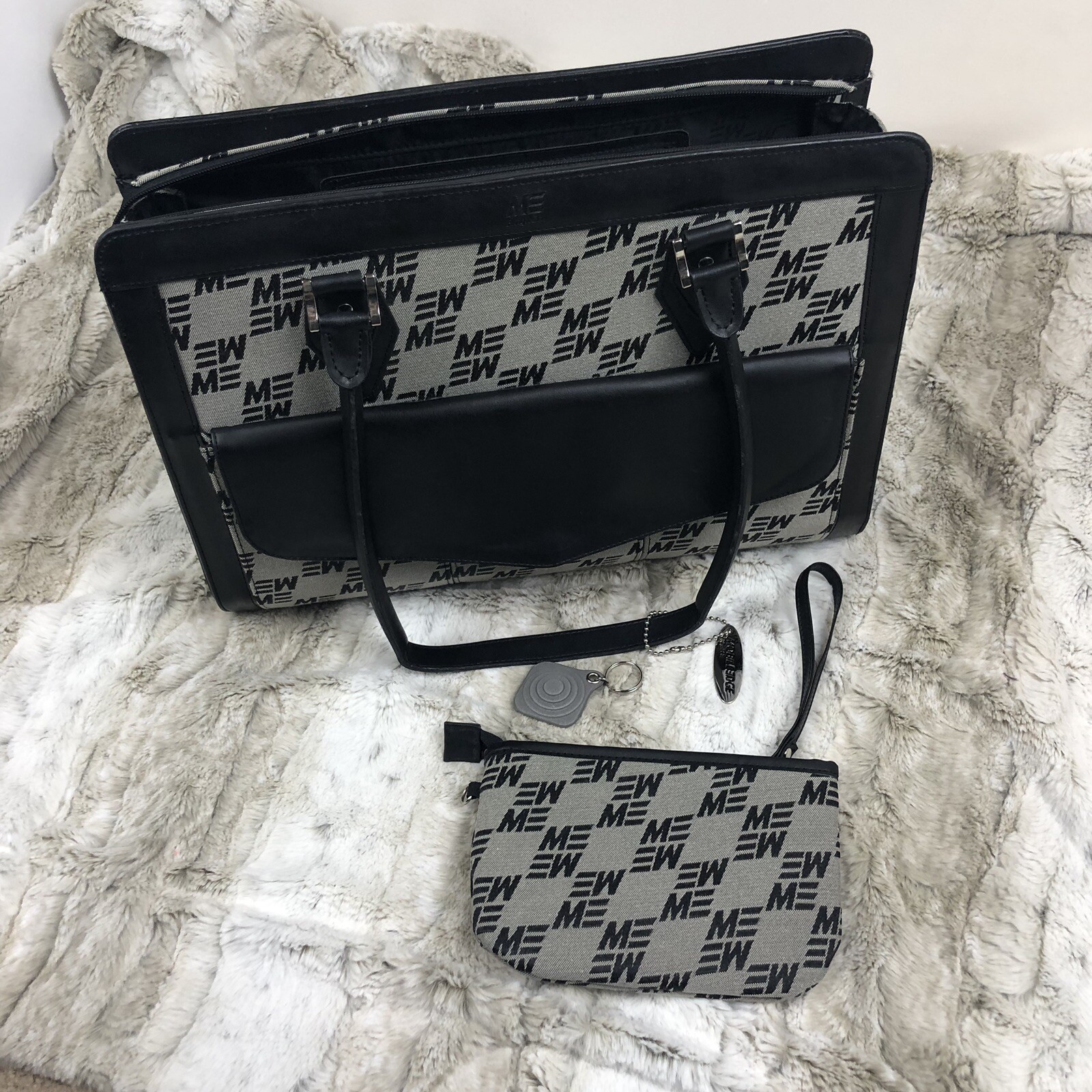 Mobile Edge 16" Laptop Geneva Jacquard Tote Notebook special edition 16"