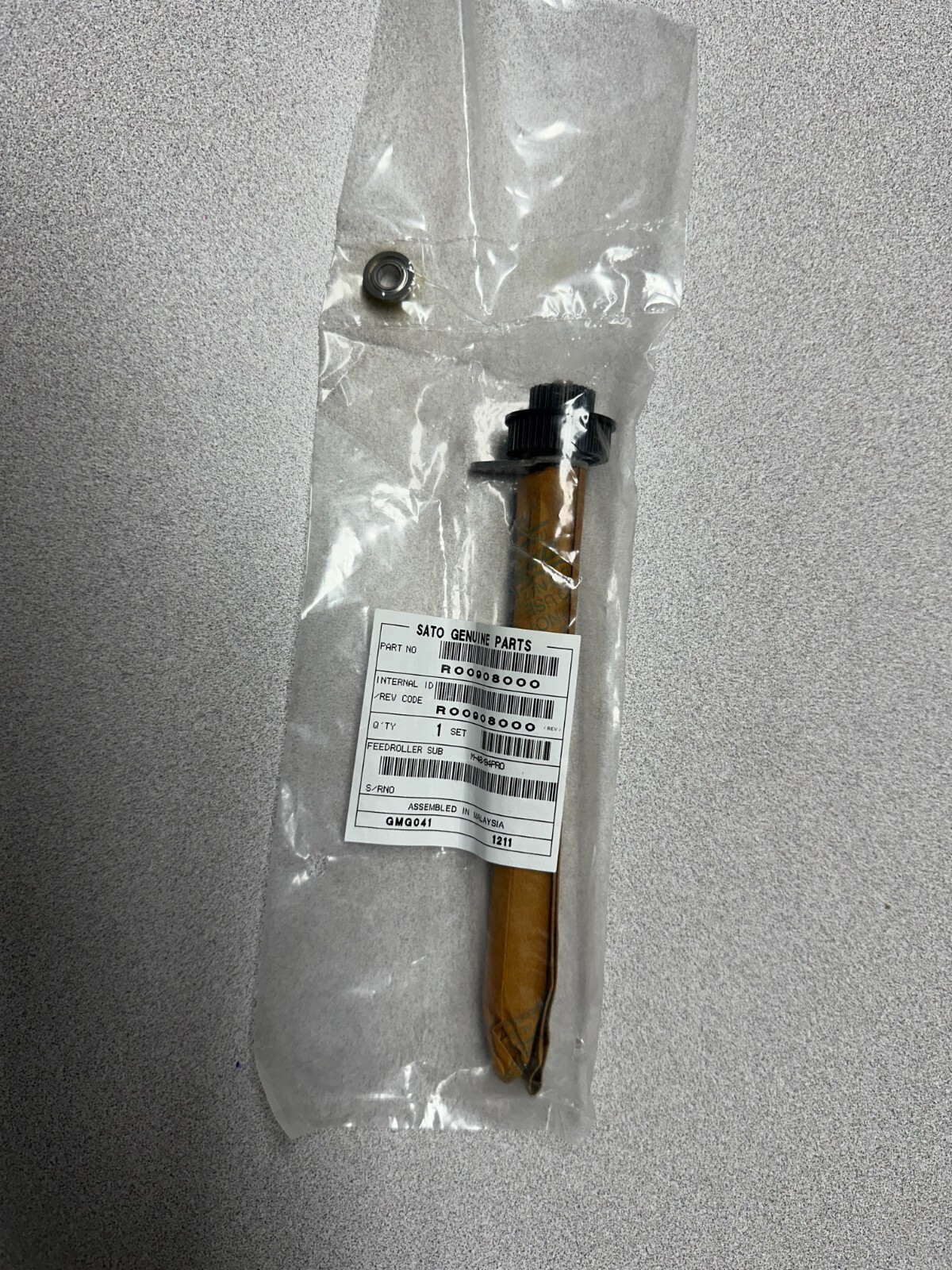 R00908000 - SATO M84Pro - SUB PLATEN (  FEED ROLLER ) . BRAND NEW