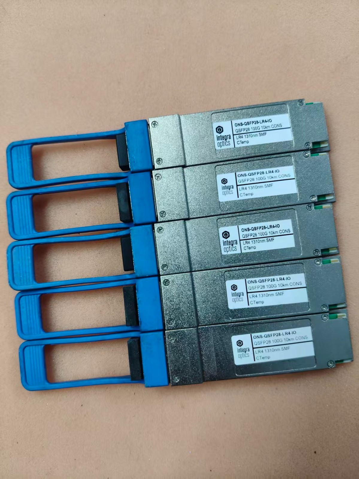 Compatible with Cisco ONS-QSFP28-LR4 IO OEM QSFP28 100G 10km 1310nm SMF
