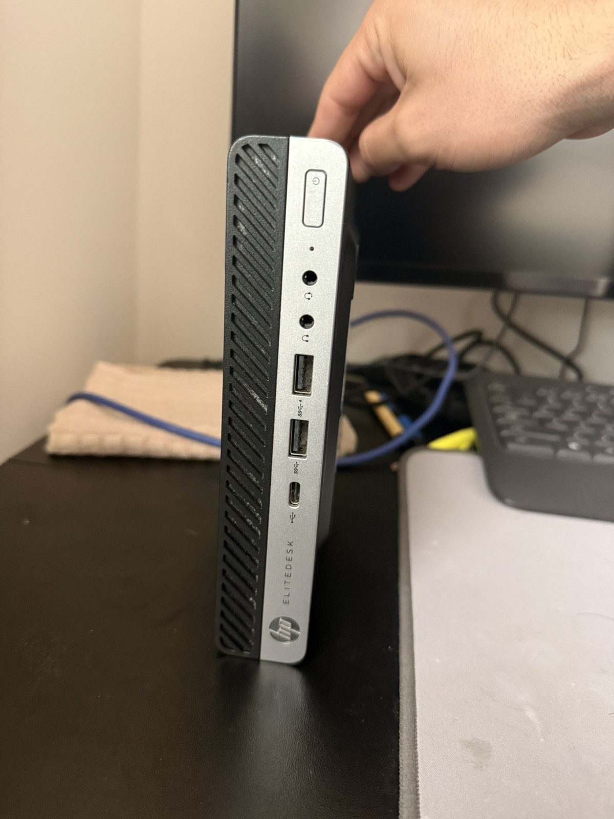 HP - EliteDesk 800 G5 Desktop - Intel Core i7 - 32GB Memory - 1TB SSD - Black