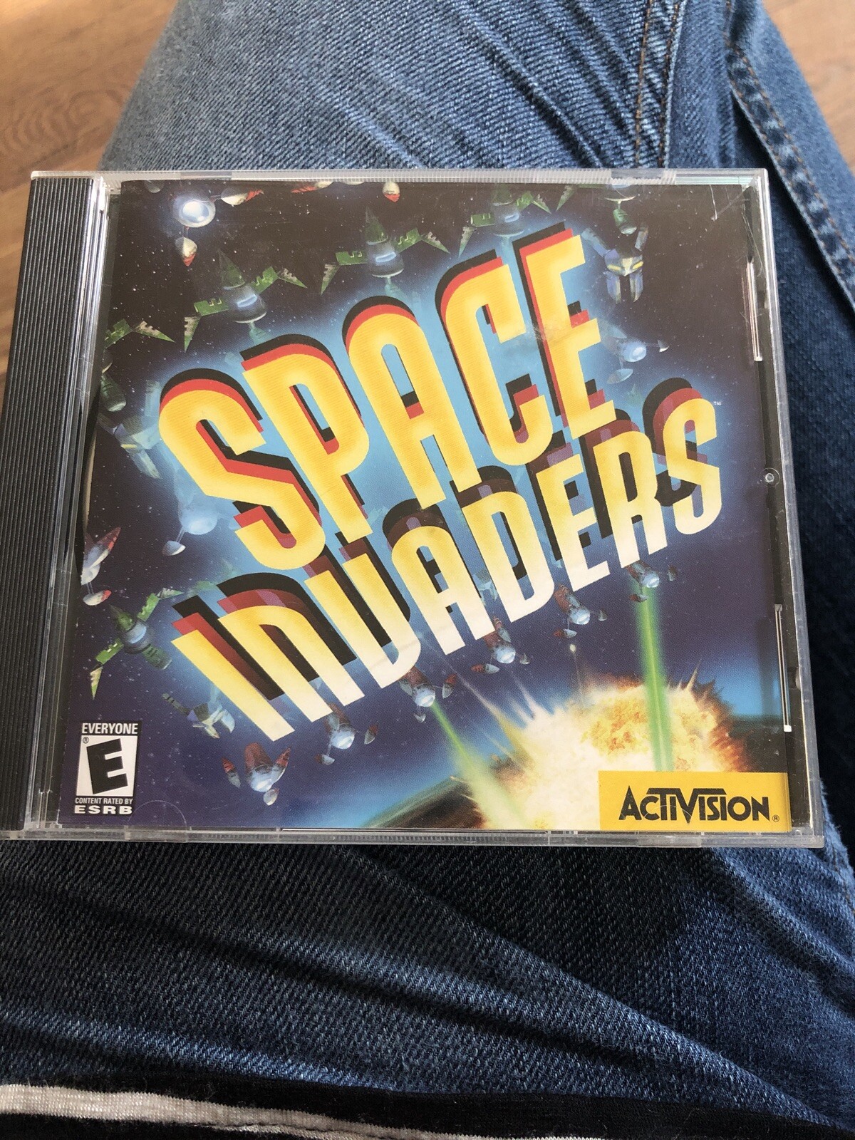Space Invaders by Activision 1999 PC CD-Rom - VERY GOOD CONDITION 