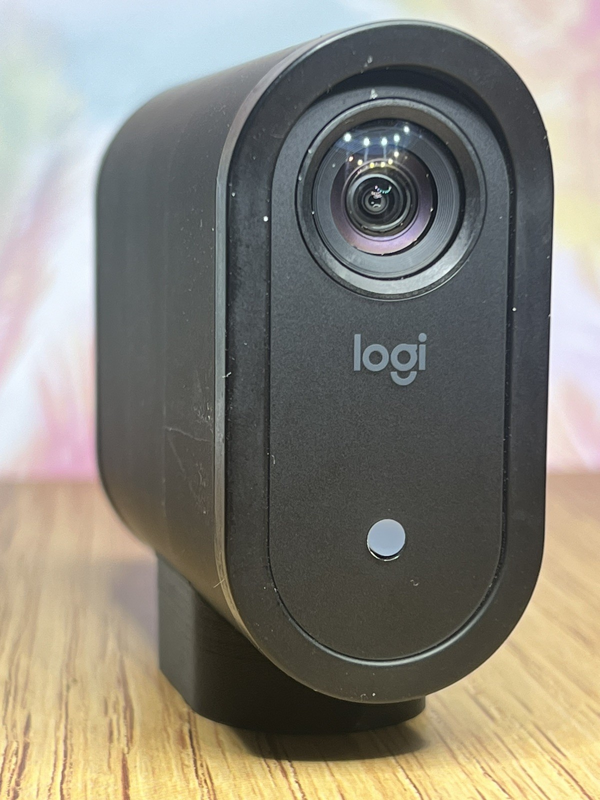 Logitech Mevo Start Wireless Live Streaming Podcasting Camera 1080p HD Video