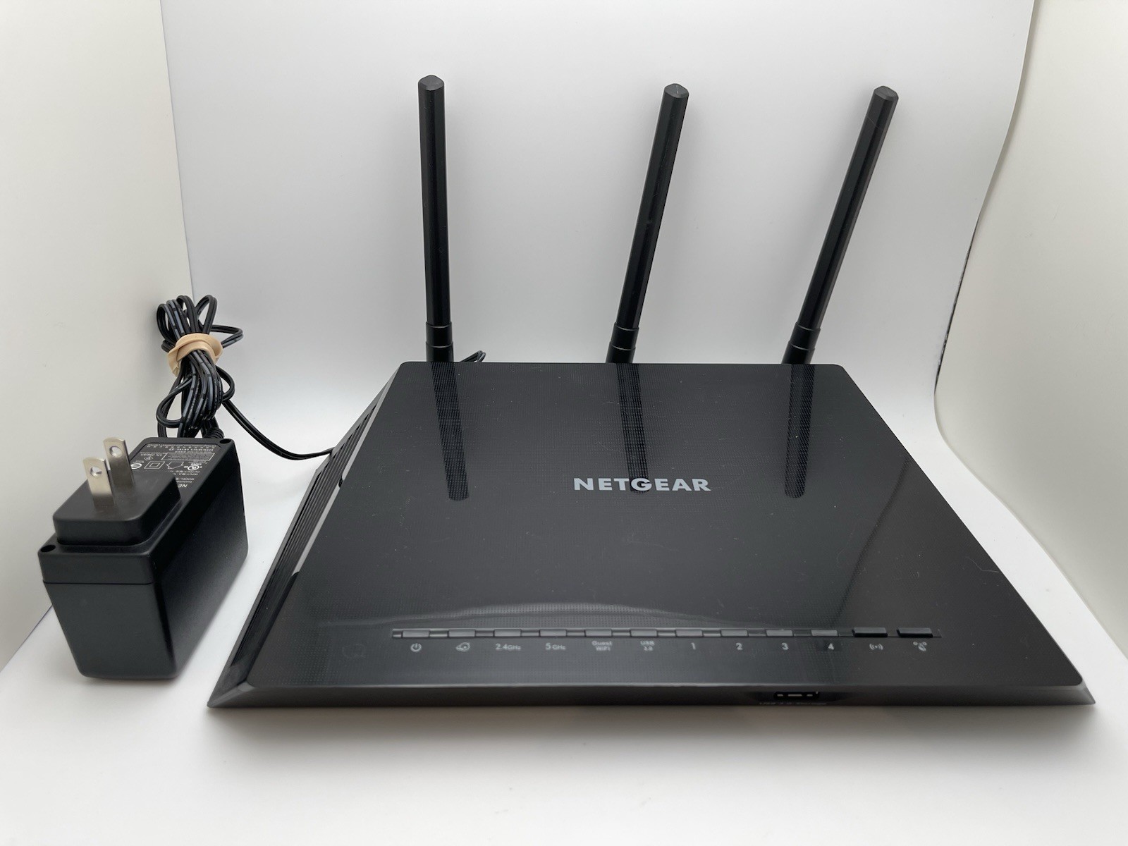 NETGEAR Nighthawk AC1750 R6700v3 Smart WiFi Router Dual-band Gigabit 