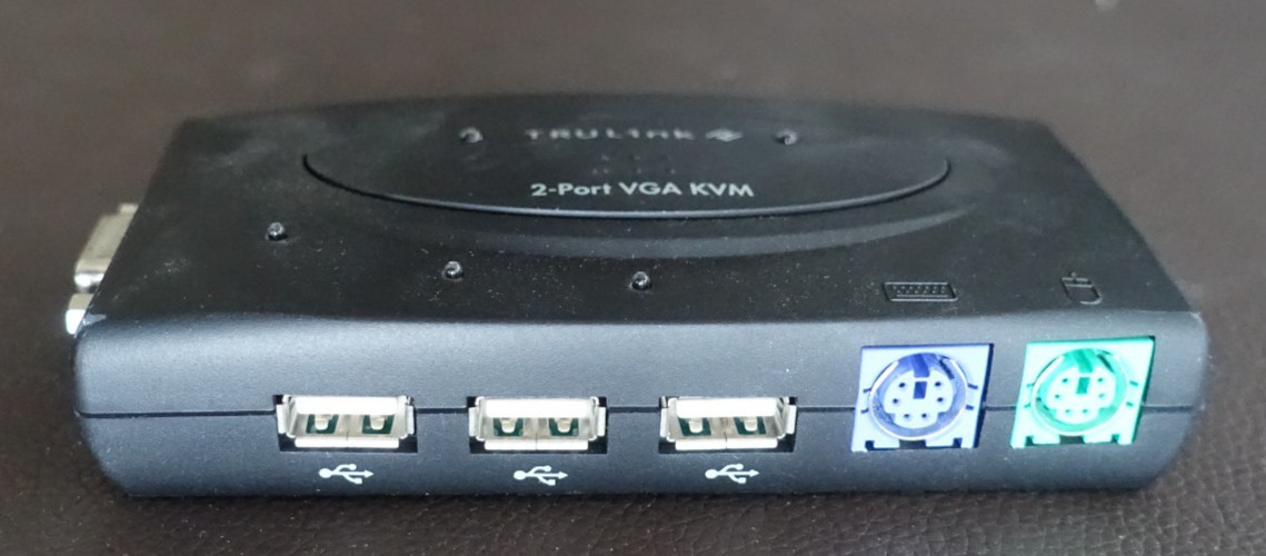 TruLink 2-Port VGA/USB 2.0 and PS/2 KVM Switch w/ 2 VGA and 2 USB cables
