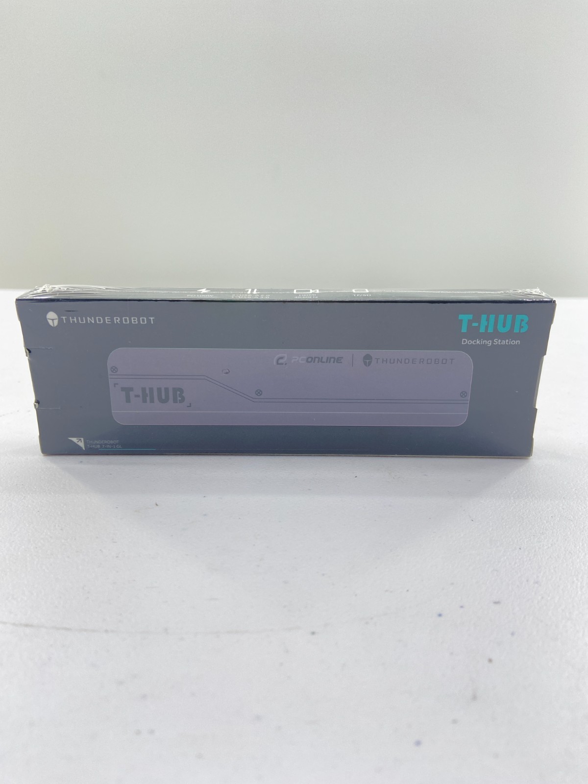 Thunderobot T-Hub 7-in-1 Docking Station