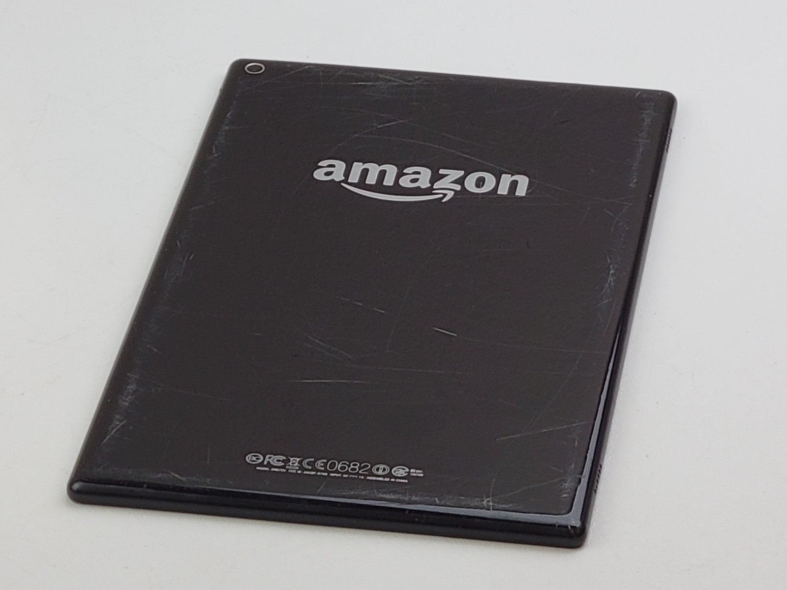 (B-STOCK) Amazon Kindle Fire HD 10 (5th Gen.) (SR87CV) 16GB (Wi-Fi) 10.1" Tablet