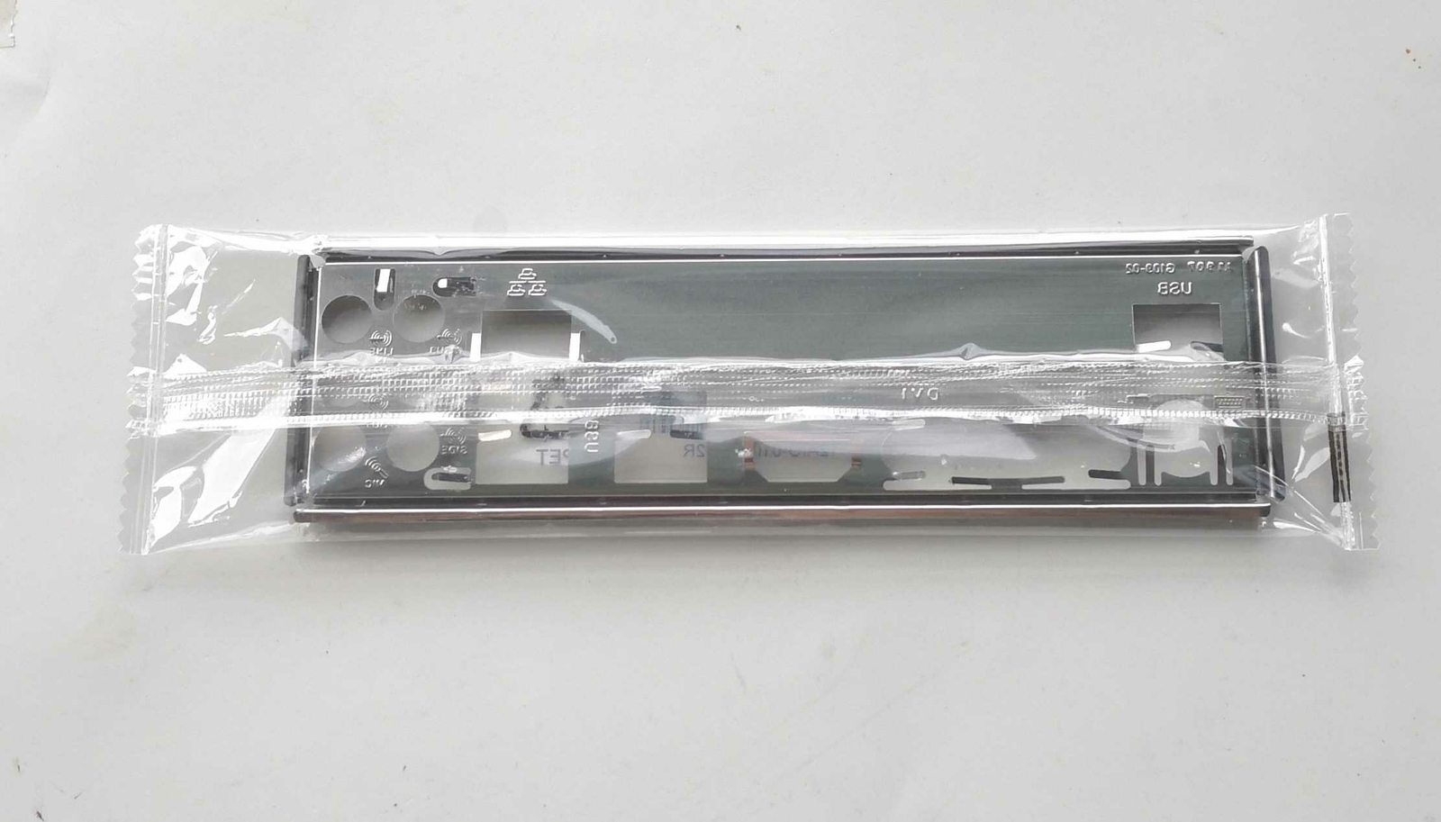 1PCS BACKPLANE IO I/O SHIELD FOR GIGABYTE Z370-HD3 IO I/O Shield Back Plate
