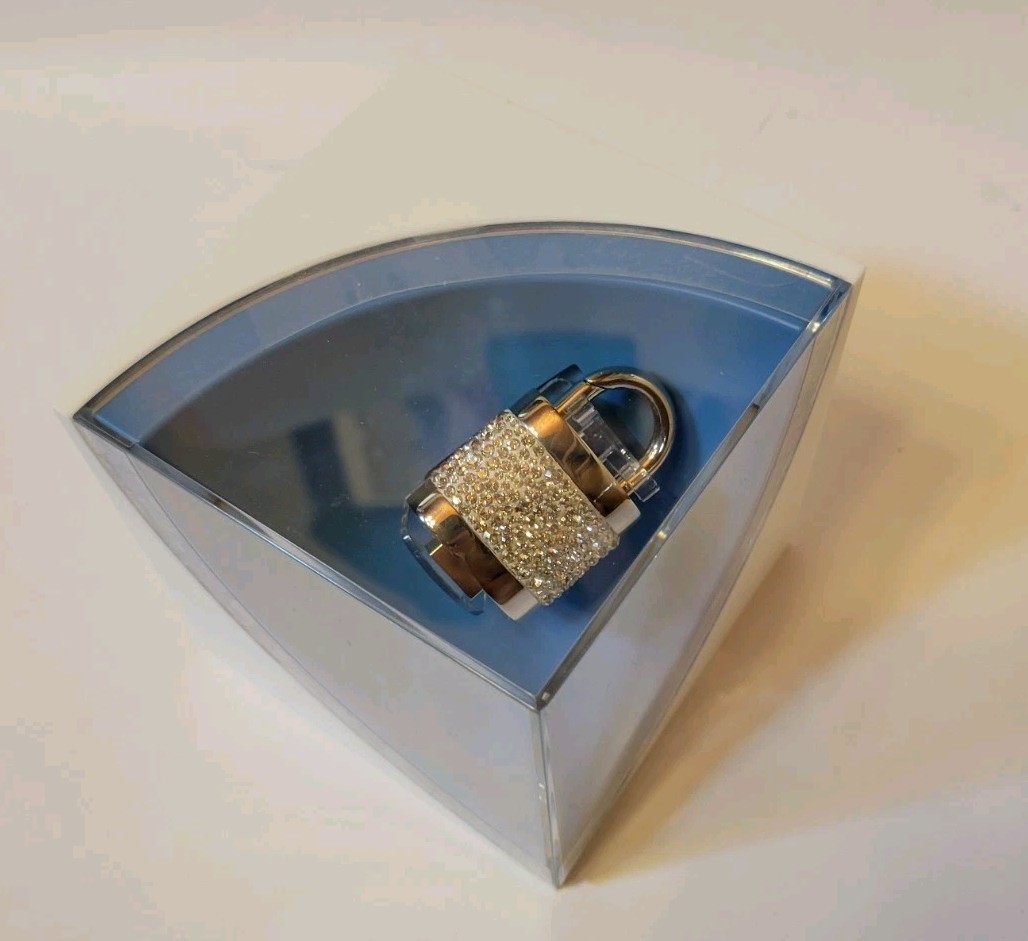 SWAROVSKI Philips Active Crystals Lock Out USB Memory Key New Open Box