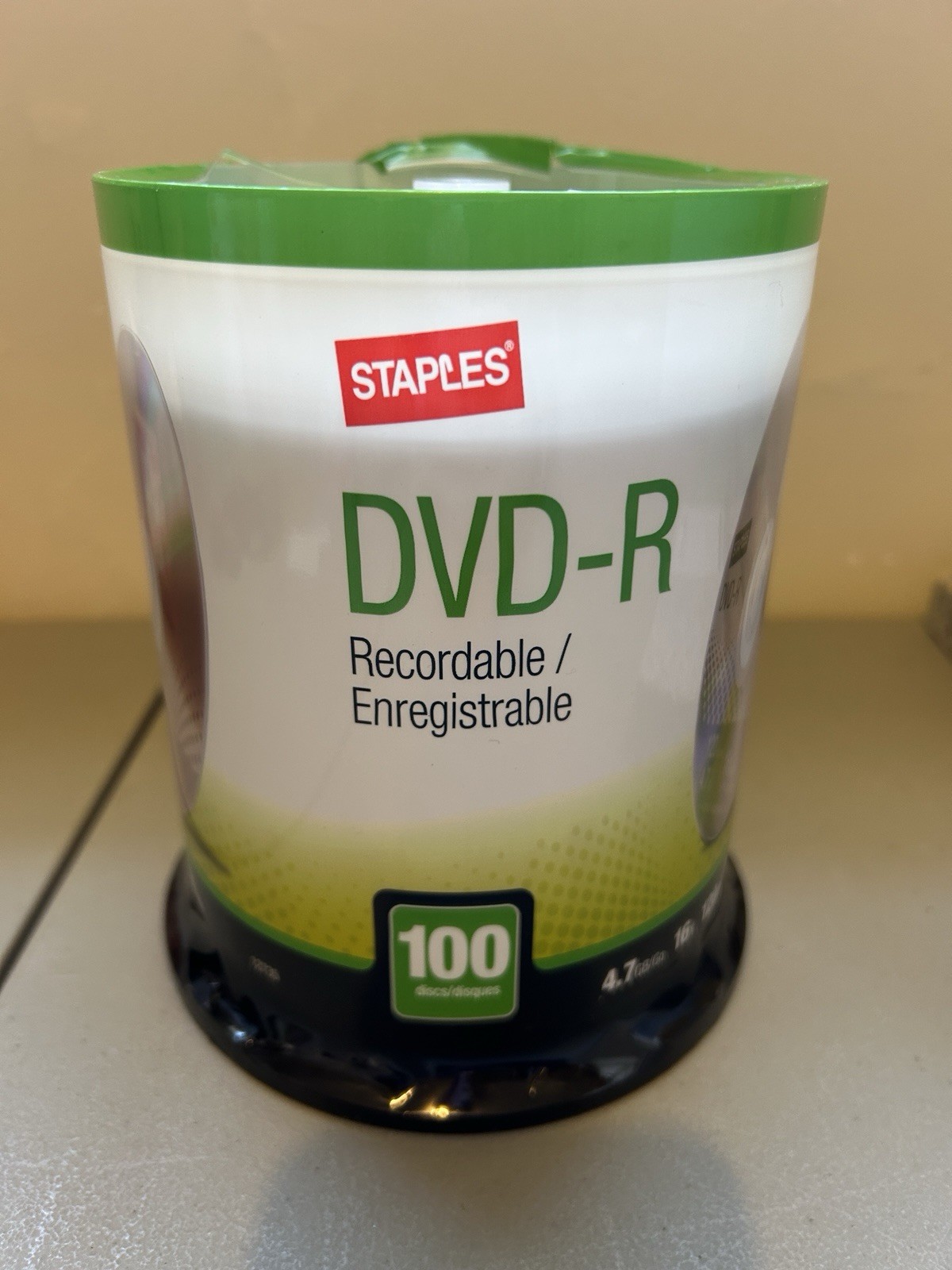 Staples DVD-R Recordable 4.7GB 16X 120 Min Spindle 100 Pack (12735) New