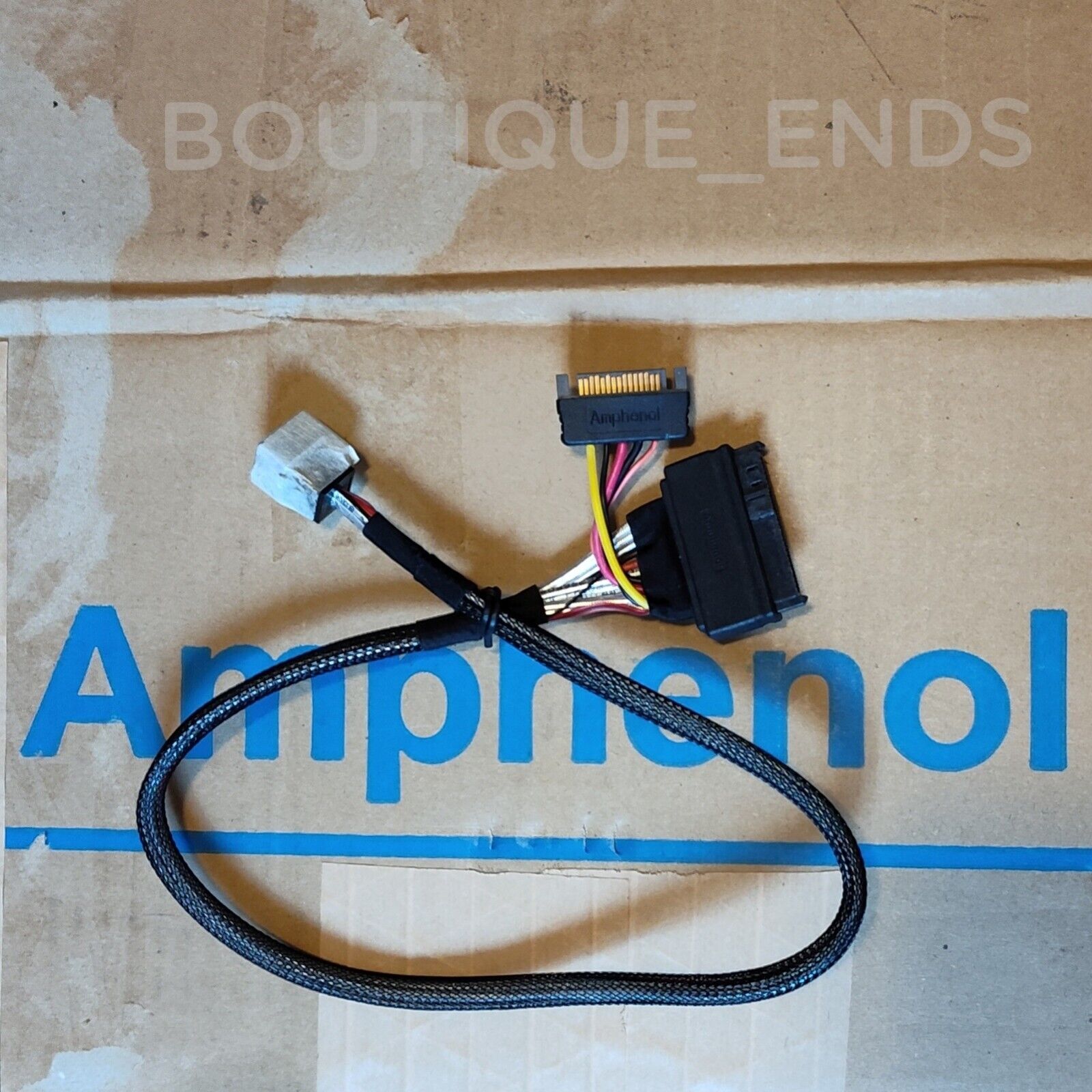 Amphenol SFF-8639 U.2 PCIe NVMEe to SFF-8643 HD Mini-SAS  + SATA Power Cable 