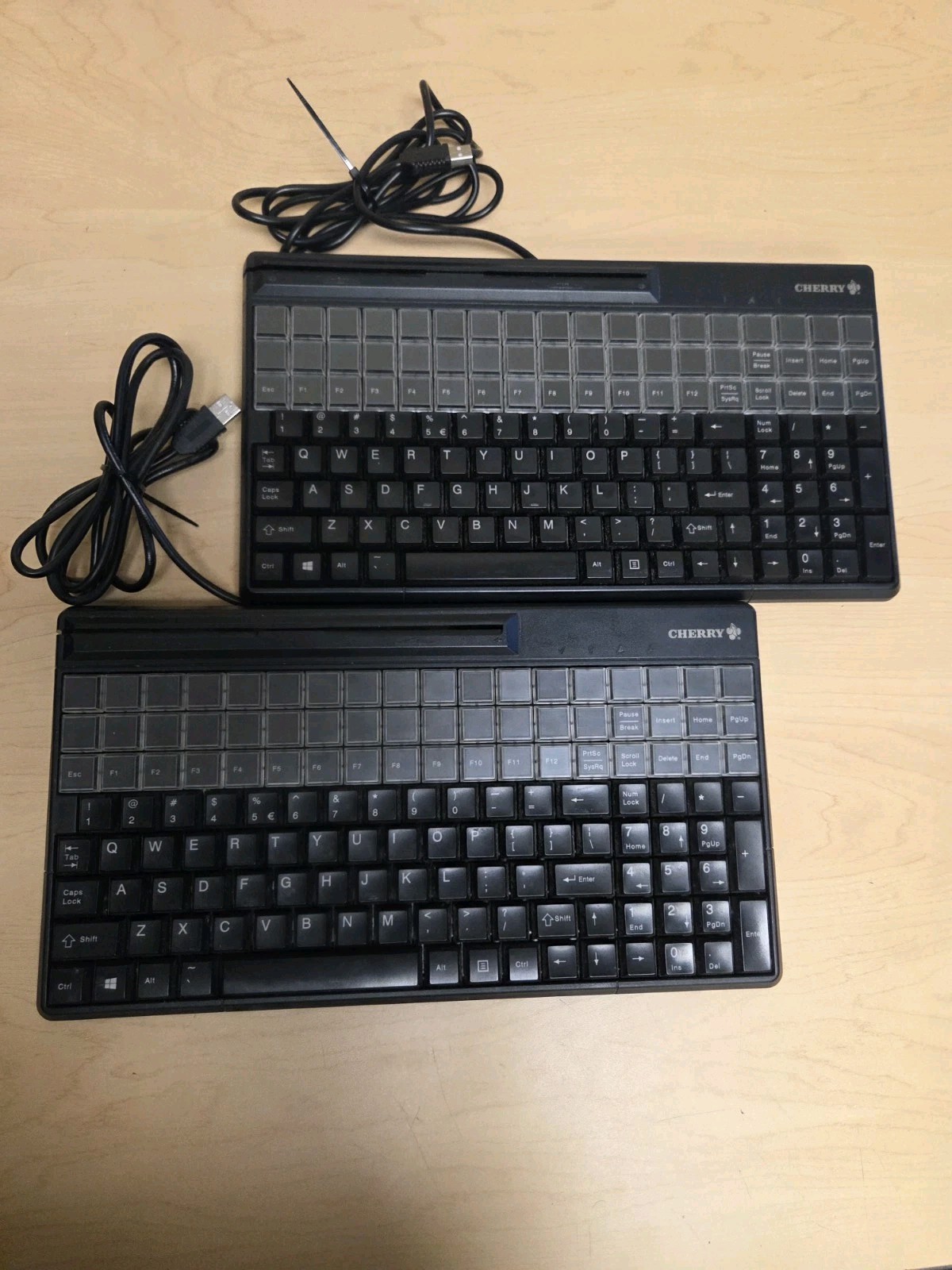LOT OF 2 Cherry SPOS G86-61410EUADAA- /00, 123-Key, USB Keyboard - USED