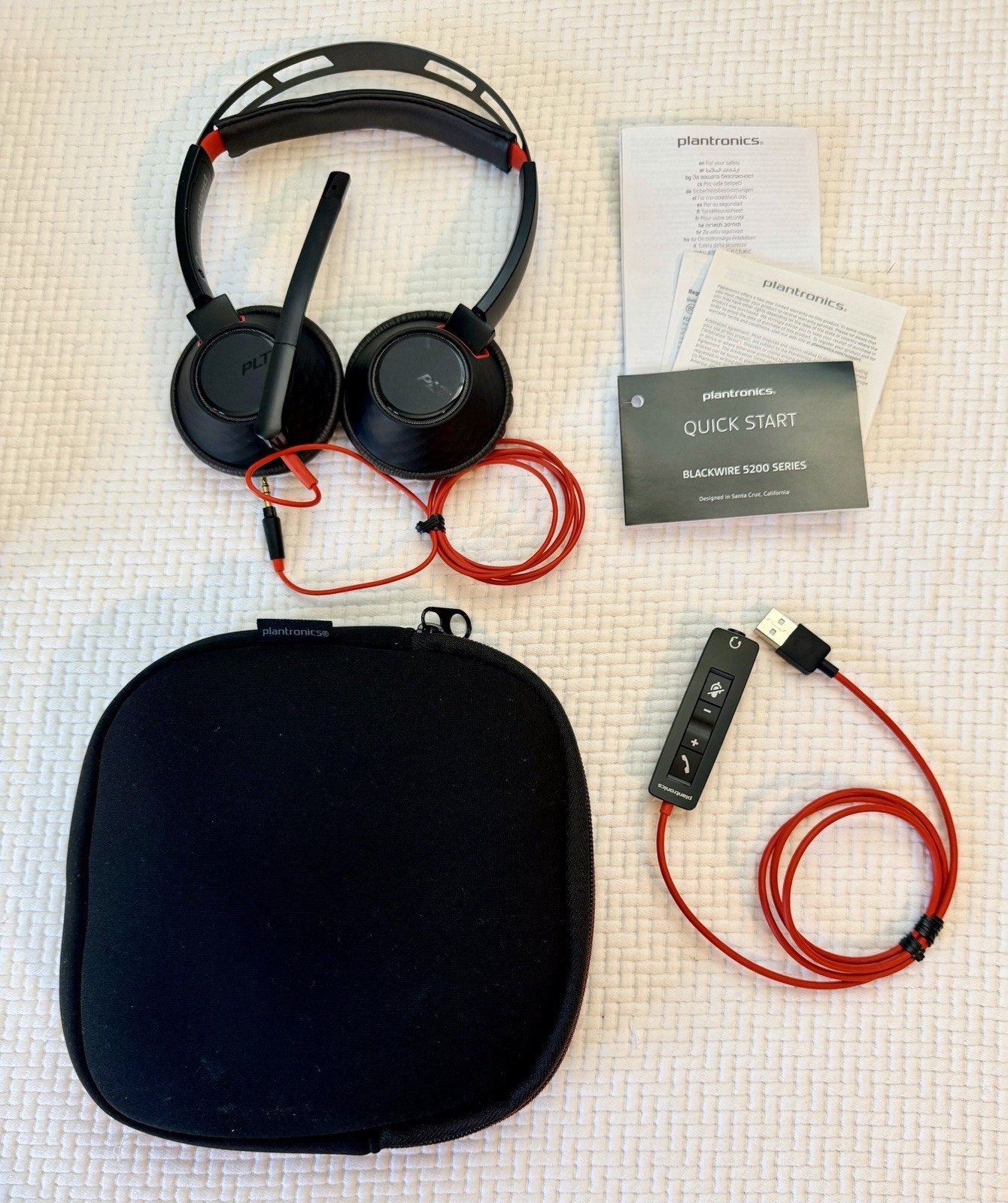 Plantronics Poly Blackwire 5220 C5220 USB-A Headset w/ Case New Open Box