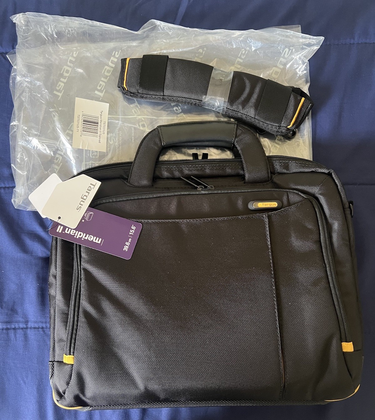 TARGUS - Briefcase - Meridian II New With Tags- Holds 15” Laptop