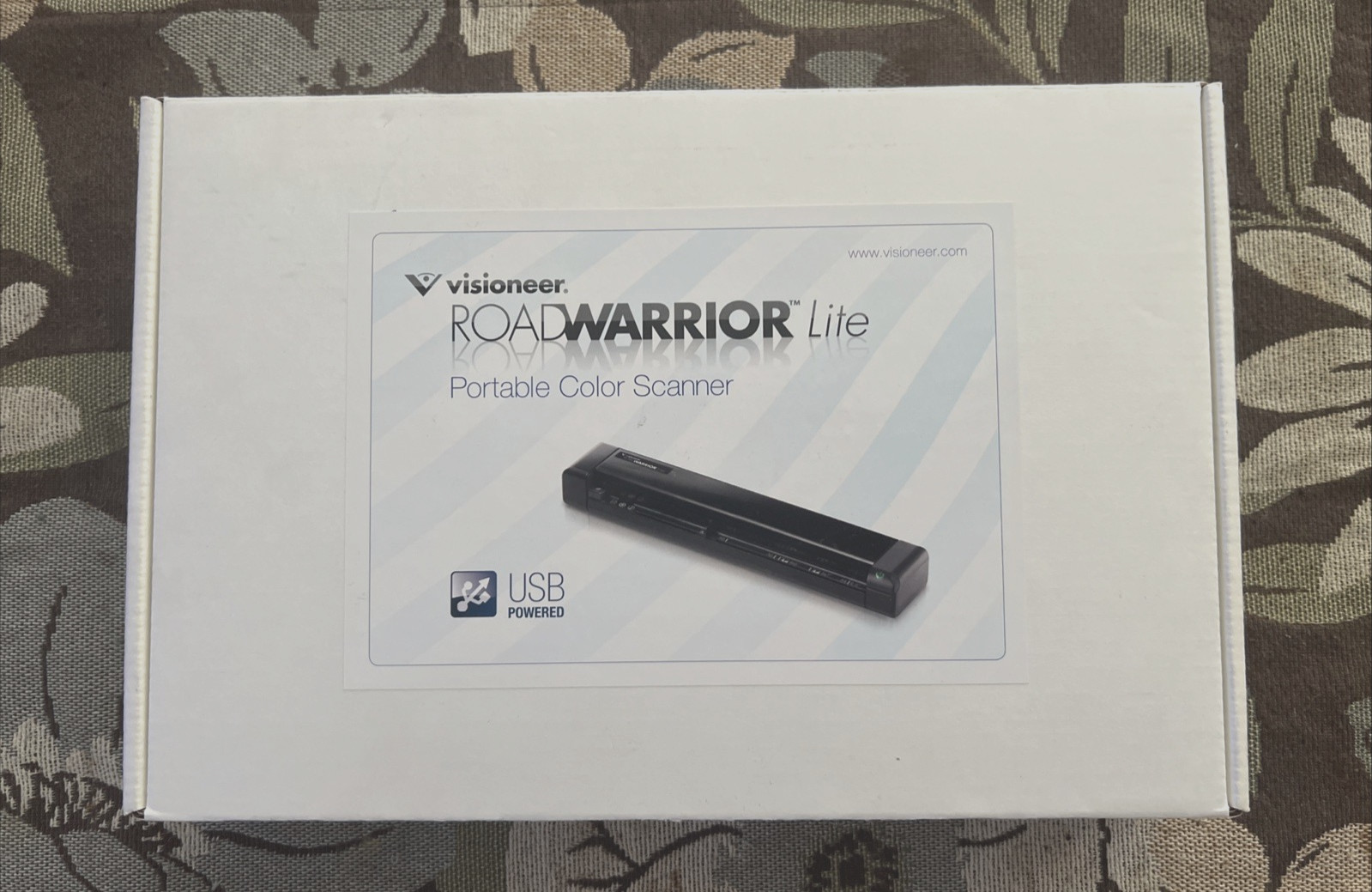 Visioneer RoadWarrior Lite USB Powered Mobile Portable Color Scanner & Software