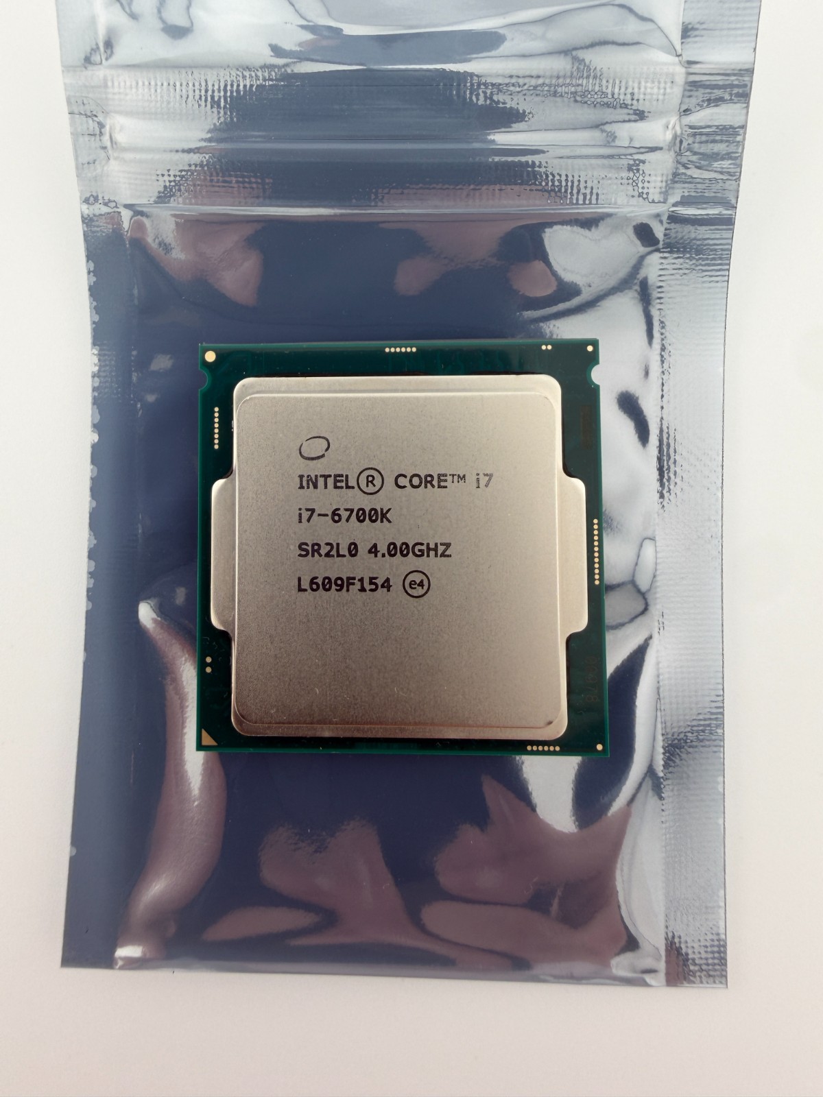 Intel Core i7-6700K 4.0GHz Quad-Core Unlocked 8MB LGA1151 6th Gen Skylake CPU