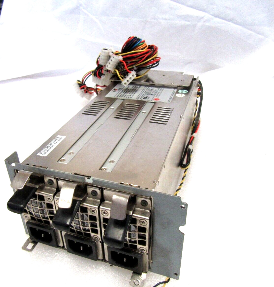 EMACS ZIPPY R3G-6650P EMACS PS2 650W 2+1 Hot-Swap Redundant EPS-12V Power Supply