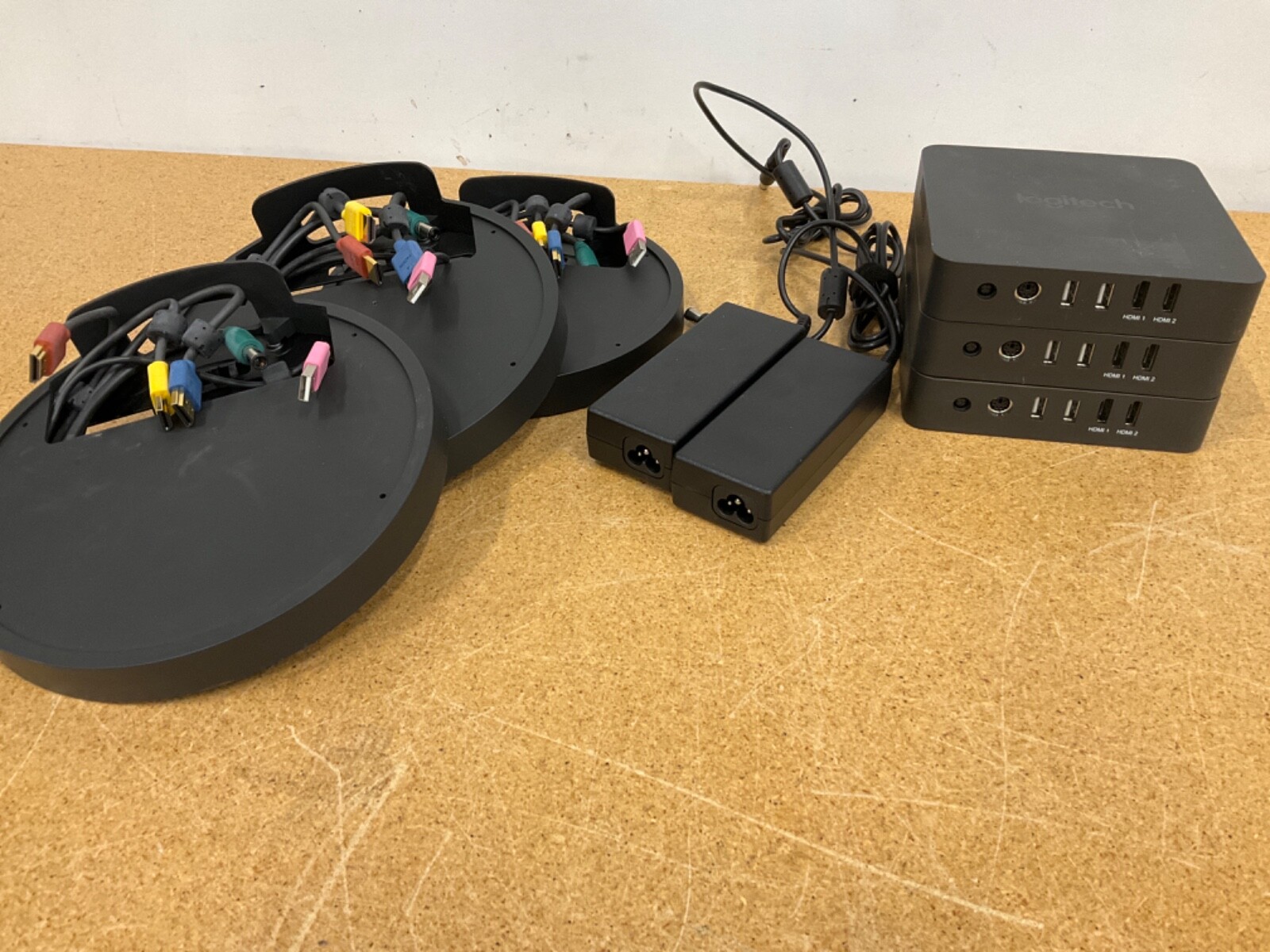 Lot of 3 Logitech Smartdock Flex MSIP-CMM-DZL-V-U0051 Docking Station w/ Adapter