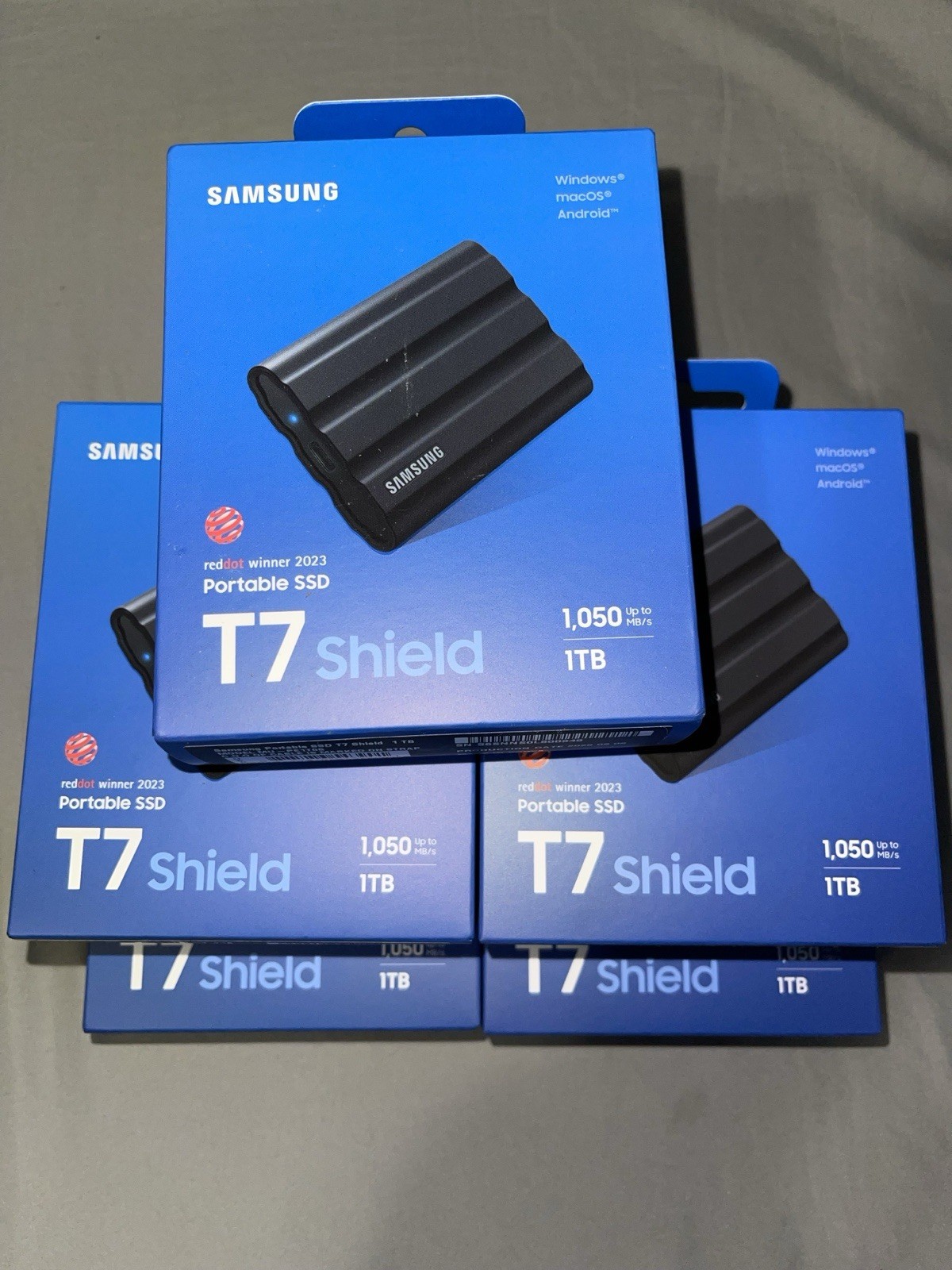 Samsung Portable SSD T7 Shield 1TB Black