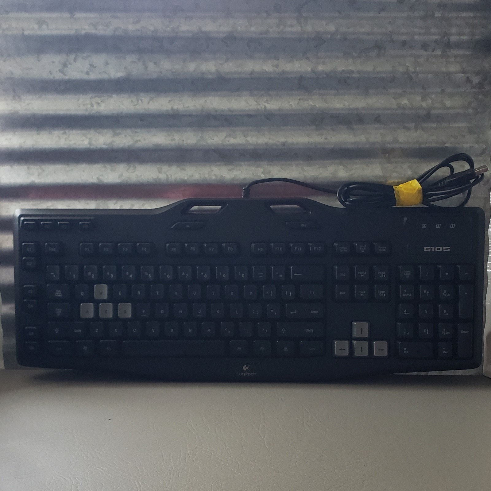 Logitech G105 Mechanical RGB Wired Gaming Keyboard Tested & Working