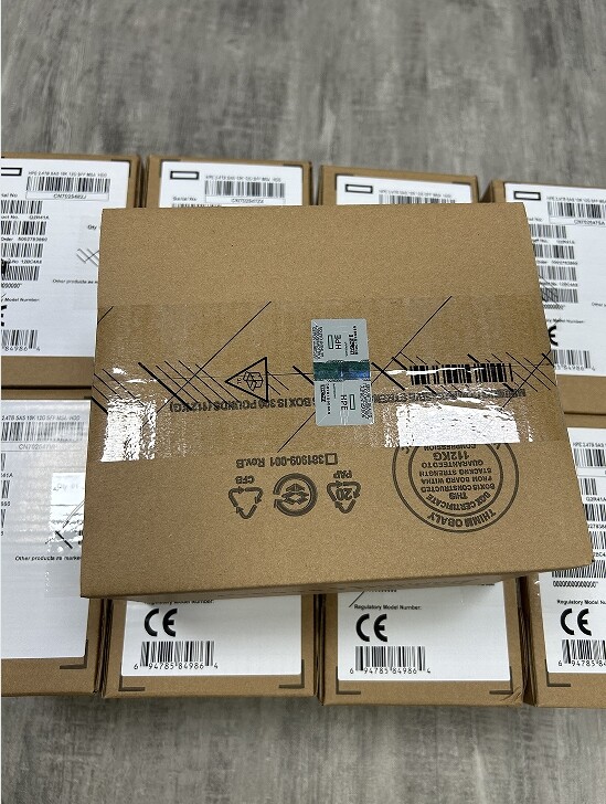 HPE P04547-B21 12G 3.2TB 2.5'' SAS WI SFF SC SSD HP NEW