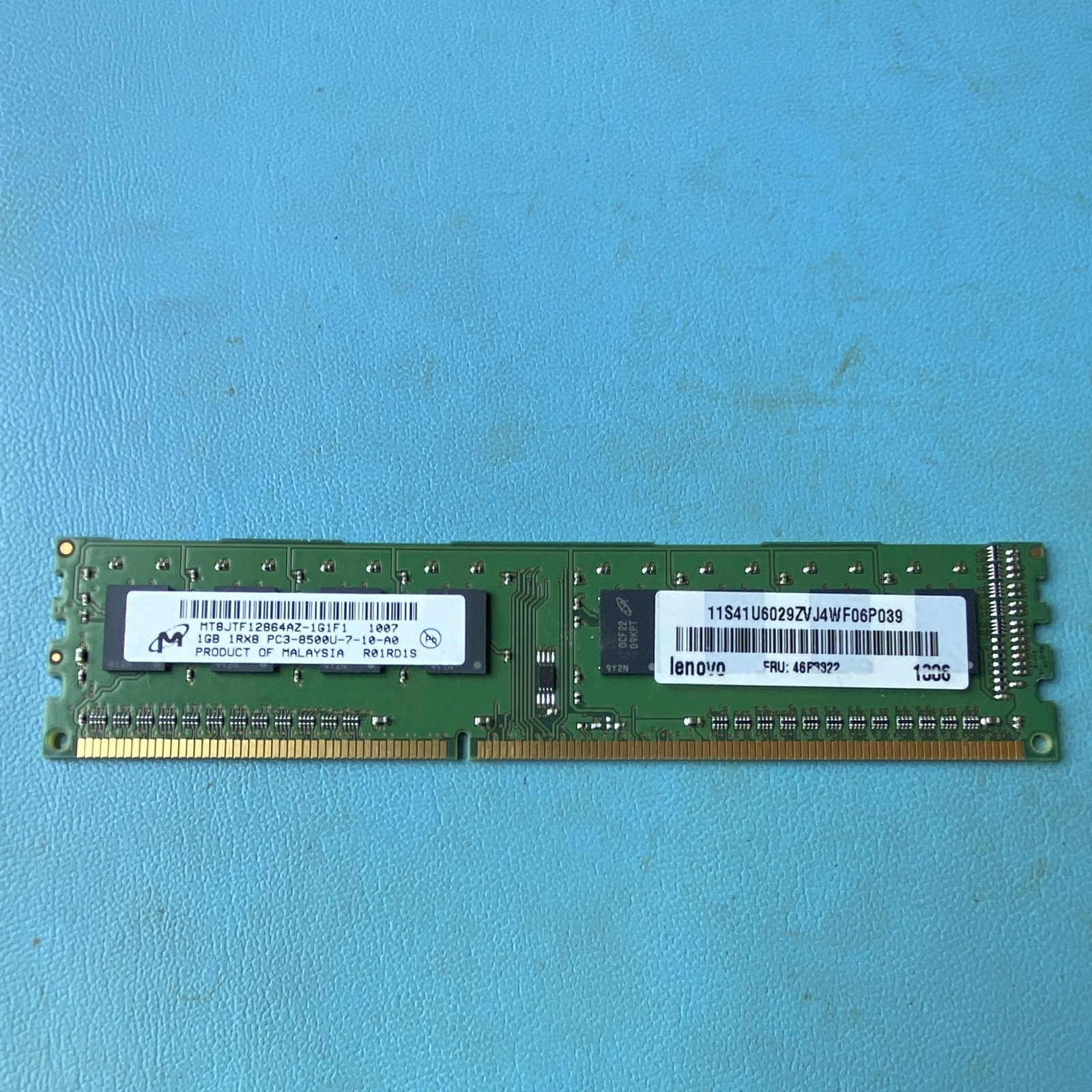 Micron 1GB DDR3 DIMM PC3-8500U-7-10-A0 240-Pin Unbuffered MT8JTF12864AZ-1G1F1