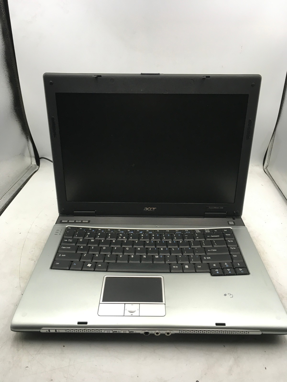 ACER TRAVELMATE 2480 -FOR PARTS/NO POWER- INTEL CELERON M - 512MB RAM - READ -BB