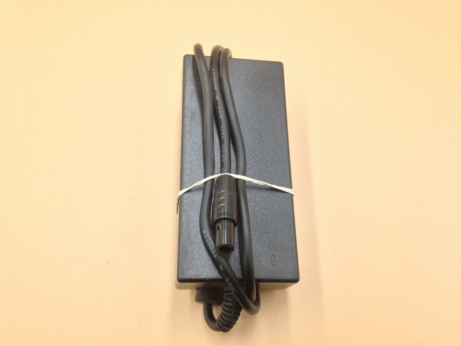 CINCON Electronics TR100A120288E12 Power Supply 12V 8.33A 100W AC Adapter