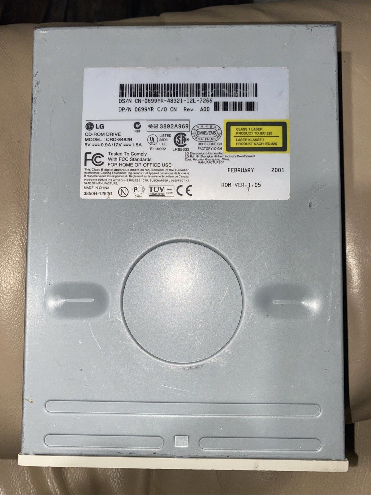 LG CD-ROM Drive CRD-8482B