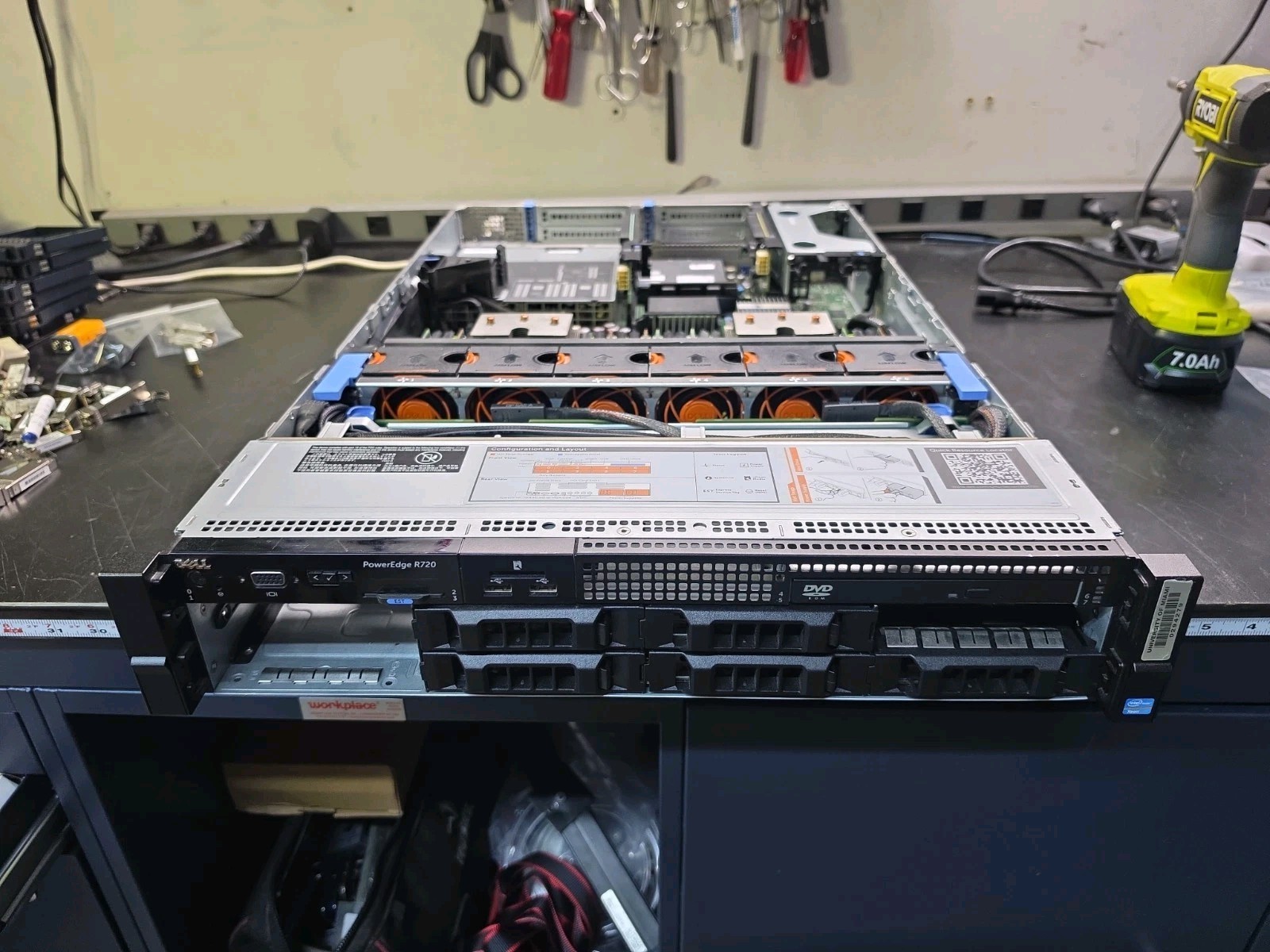 Dell PowerEdge R720 Server 2× Xeon E5-2670 2.6GHz 126GB RAM RAID iDRAC