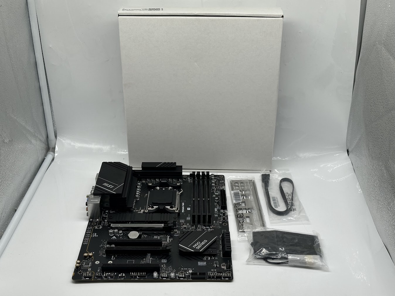 MSI PRO B650-P WIFI Motherboard - TESTED - WORKING