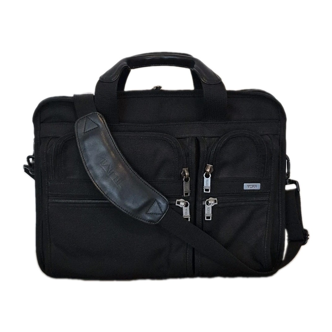 TUMI 26031D4 Expandable Organizer Laptop Briefcase.
