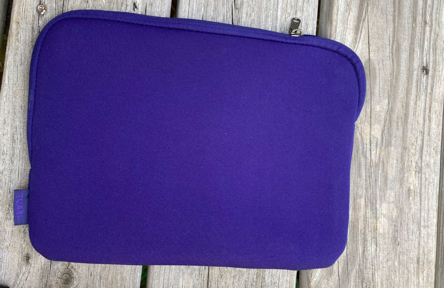 TUARI Tablet/Notebook/iPad Soft Sided Purple Zippered Cover Case Sleeve Bag