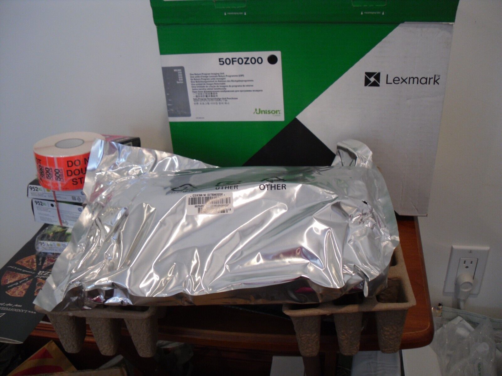 Genuine Lexmark Unison 50F0Z00 Black Toner Print Cartridge Sealed Bag