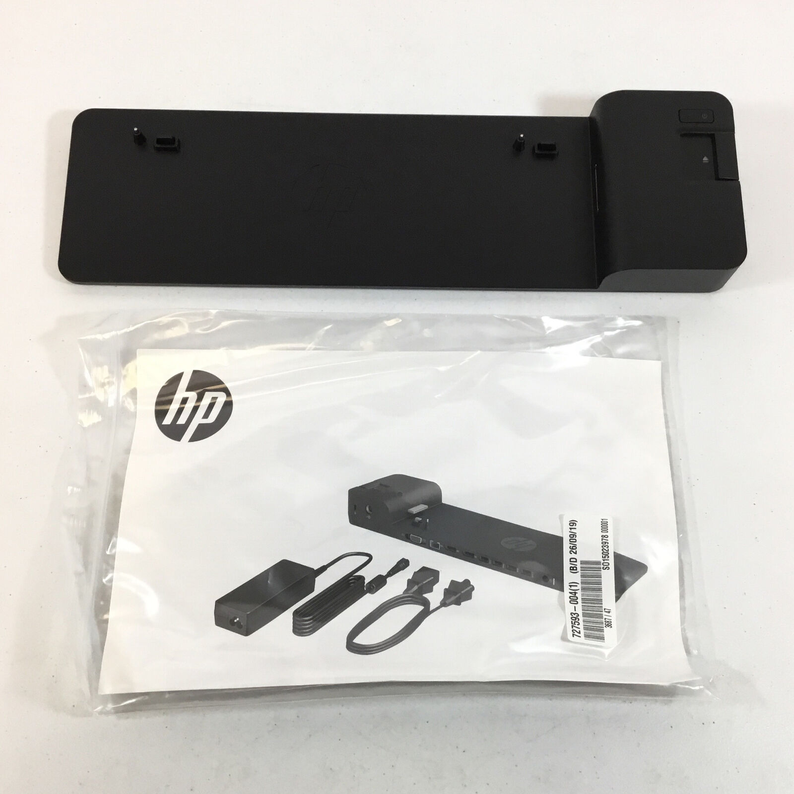 HP Black UltraSlim Laptop Docking Station Compatible For EliteBook 820