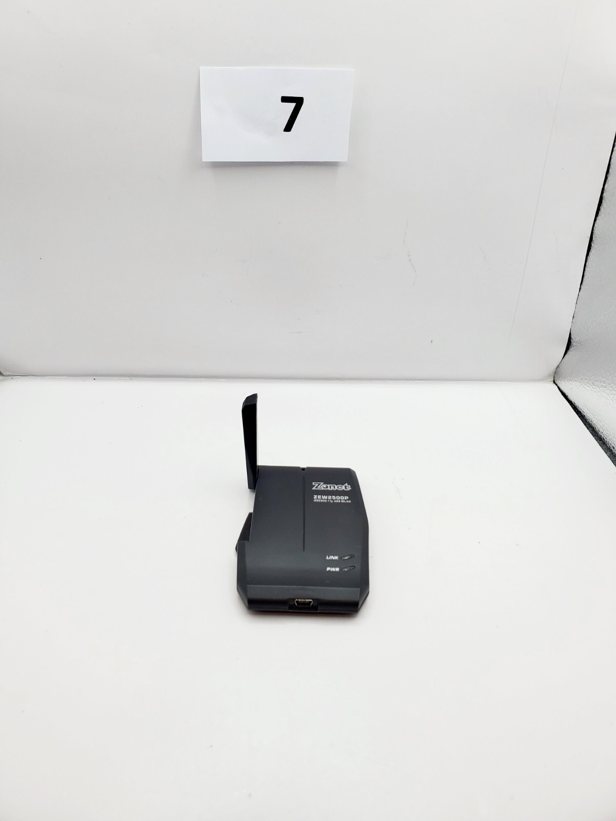 Zonet ZEW2500P Wireless Adapter 802.11b/G MINI USB / USB 2.0 54Mbps