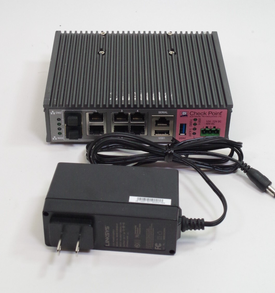 Check Point 1200R Security Appliance L-61i