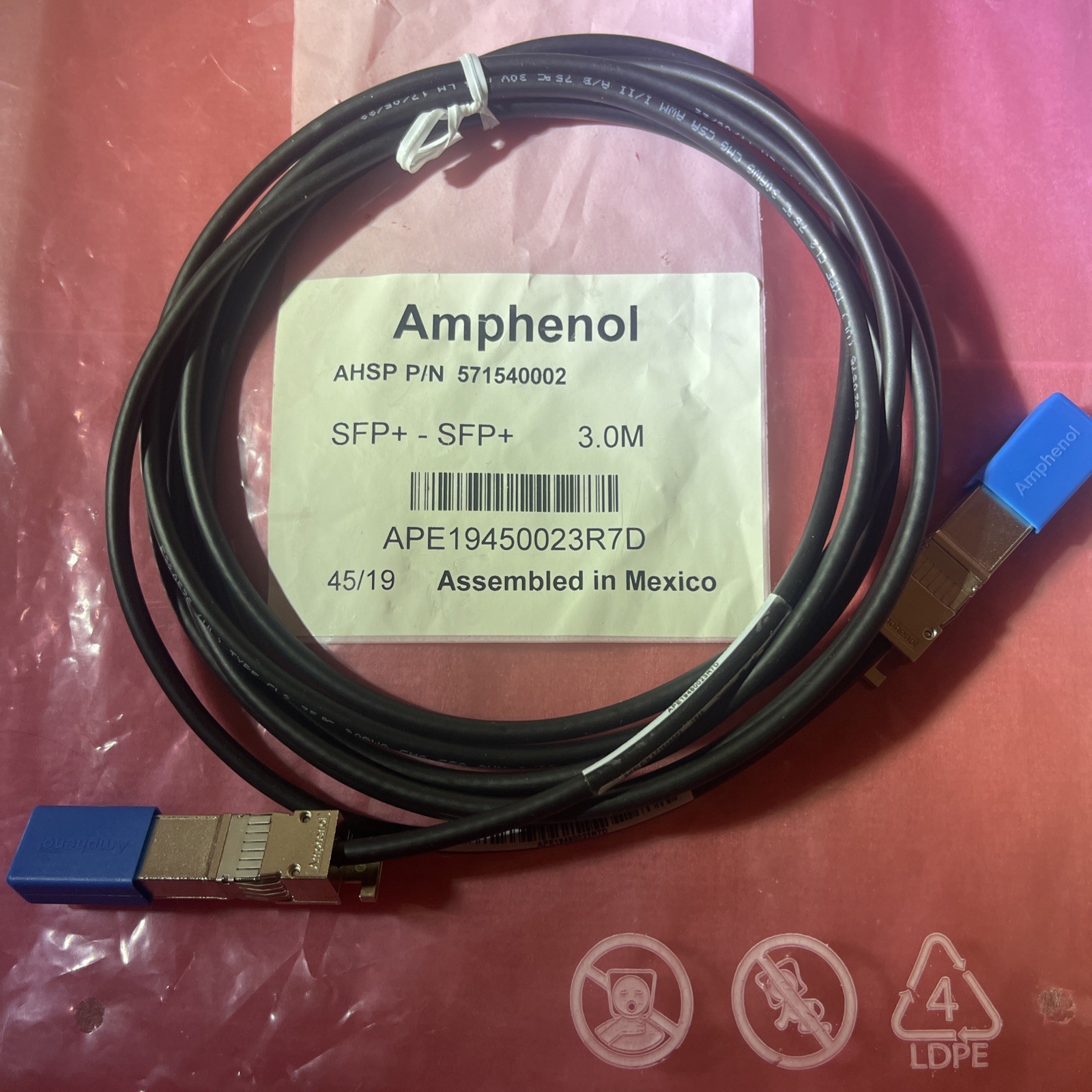 Amphenol Cables On Demand 3M 9.8' 15/15 SFP+ SFP+ Passive 2-1 APE 19450023R7D