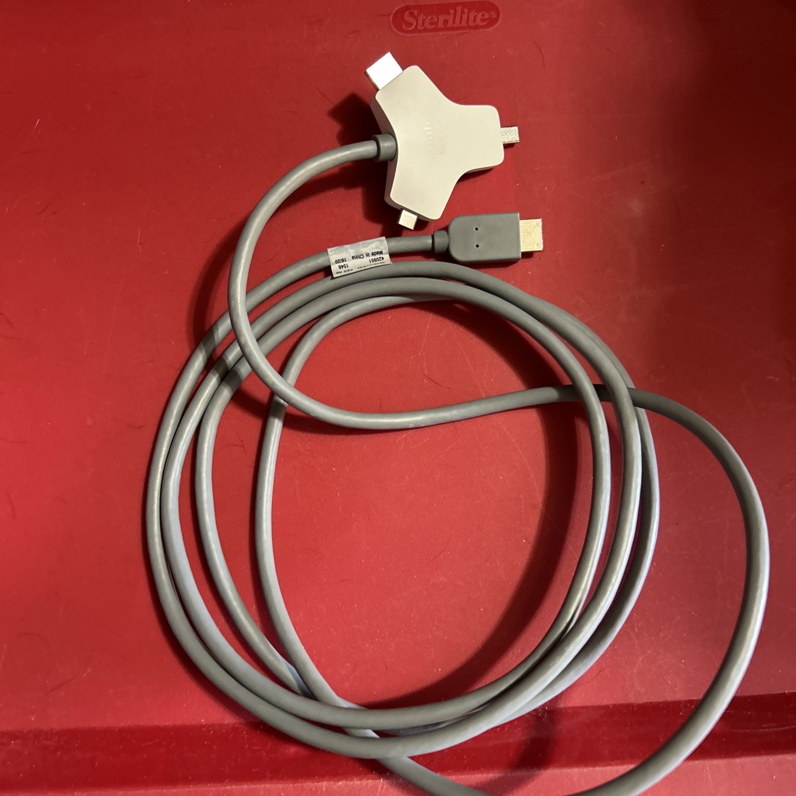 Cisco Multi-connector Presentation Cable ,hub 