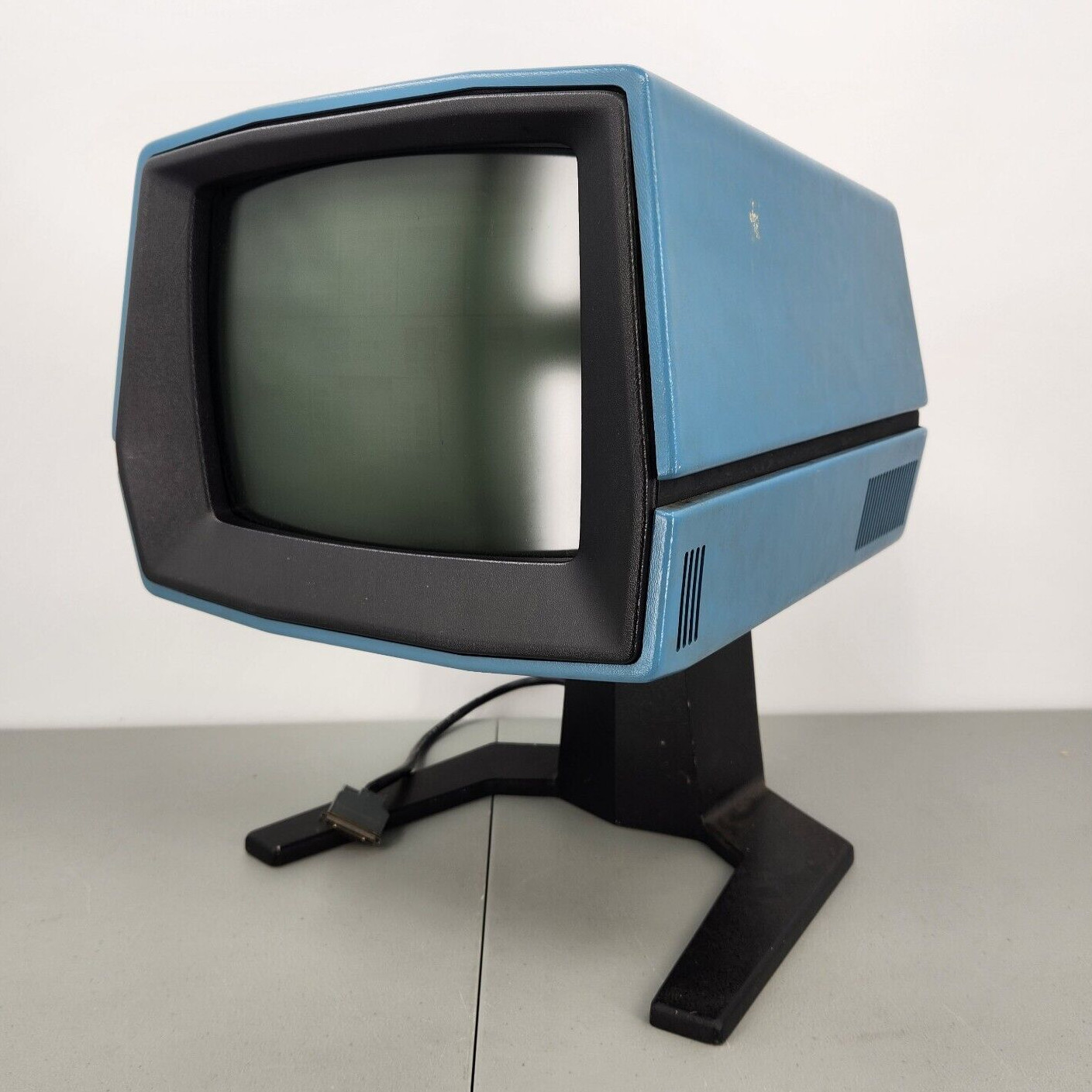 TEC Micro-Tec Model 70 X CRT VDT Terminal Vintage Computer Monitor 1977 *LOCAL*