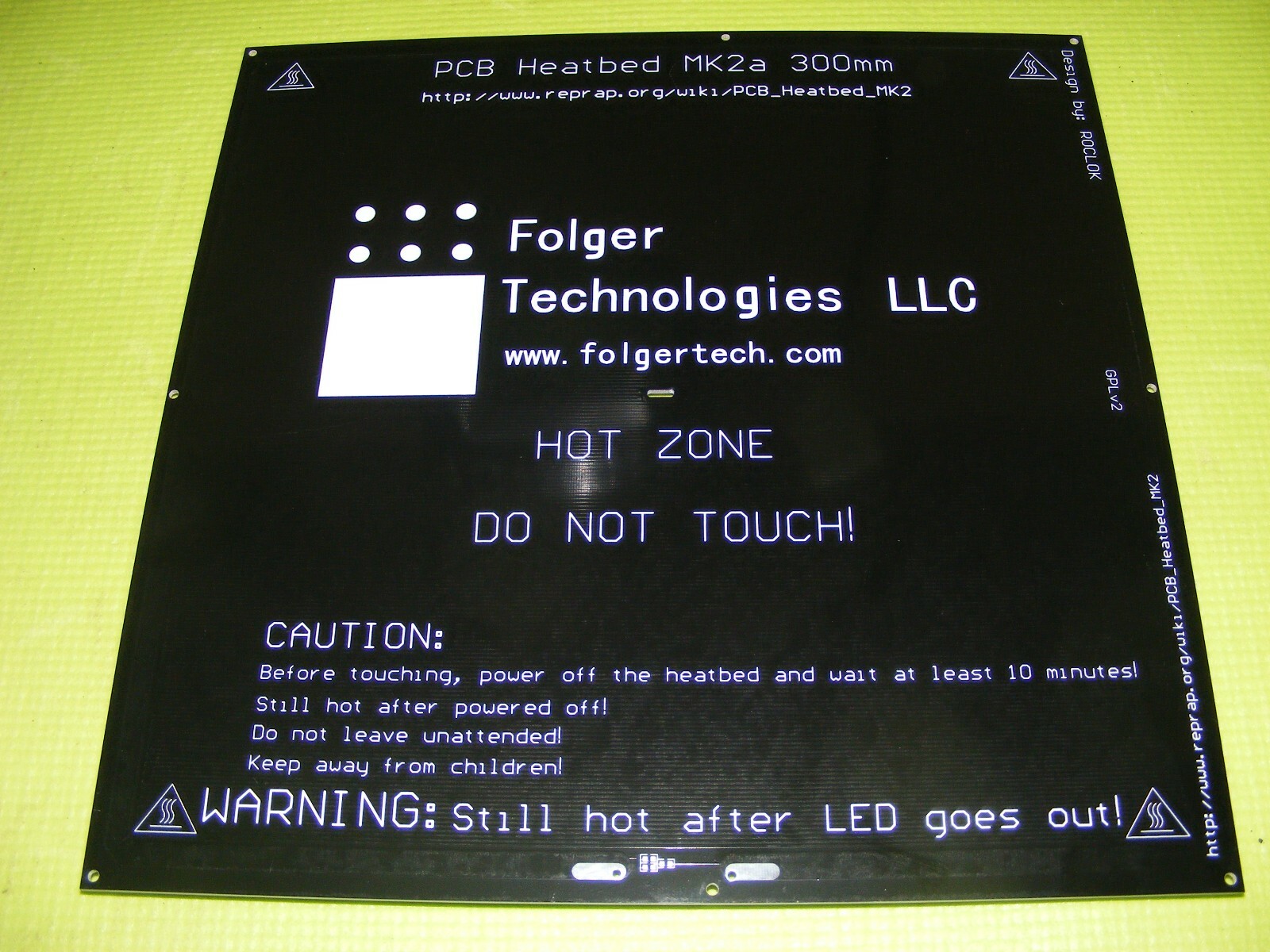 x2 MK2a BLACK SQUARE FIBERGLASS PCB 12V 300MMX2MM HEATED HOT BED 3D PRINTER USA 