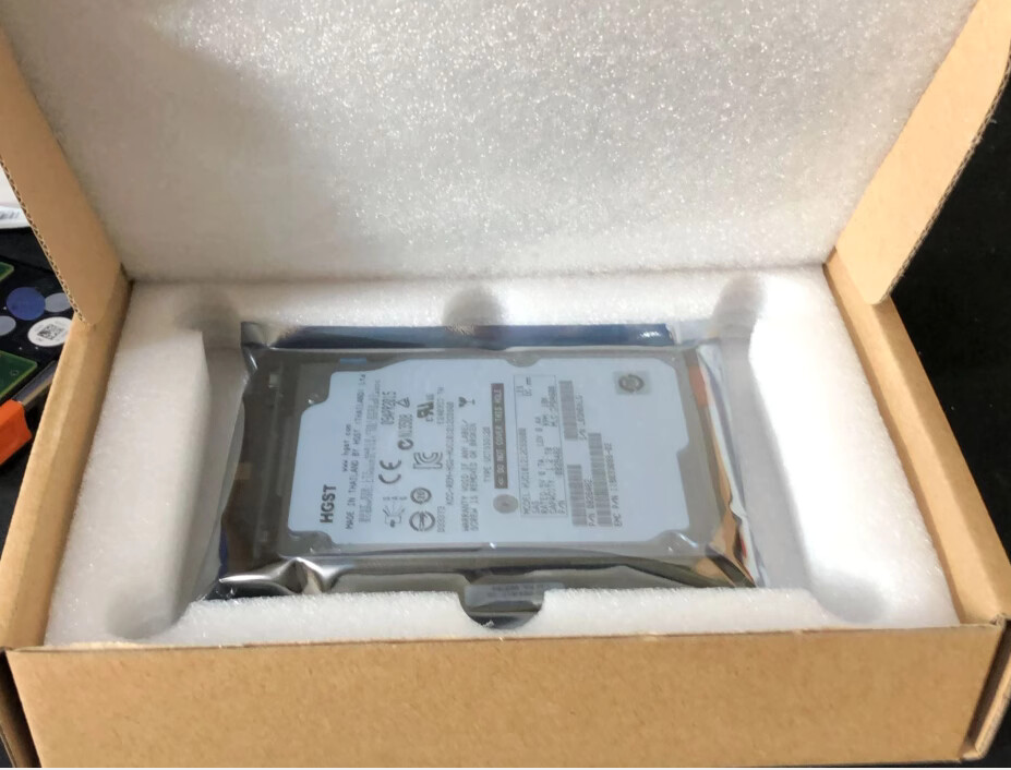 005051632 - EMC 1.2TB 10K RPM SAS 2.5" HDD for Unity 300, 400, 500, 600, 25 ...